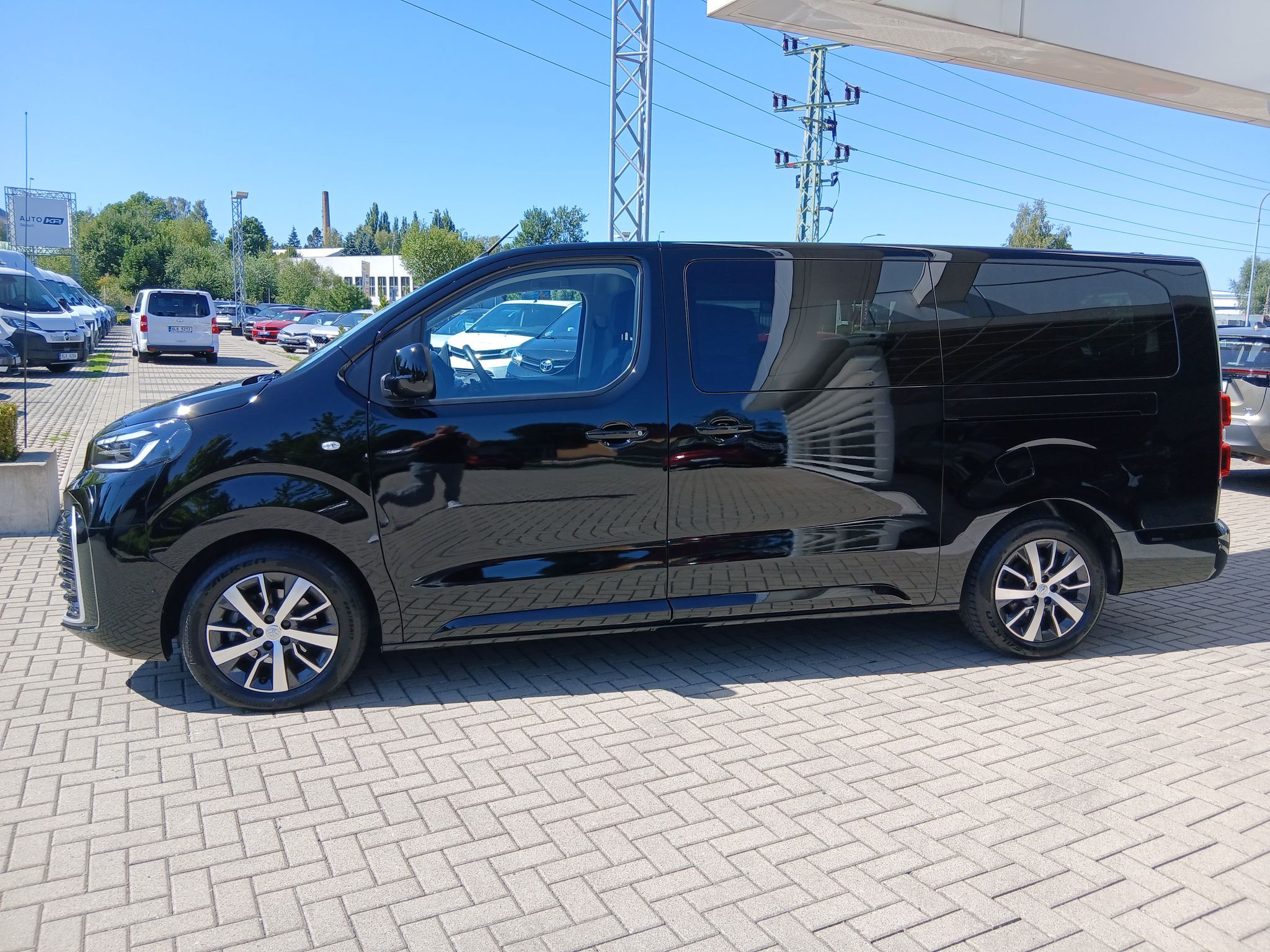 Toyota Proace Verso, 2.0 177k L2 Family Webasto 8AT - fotka 3