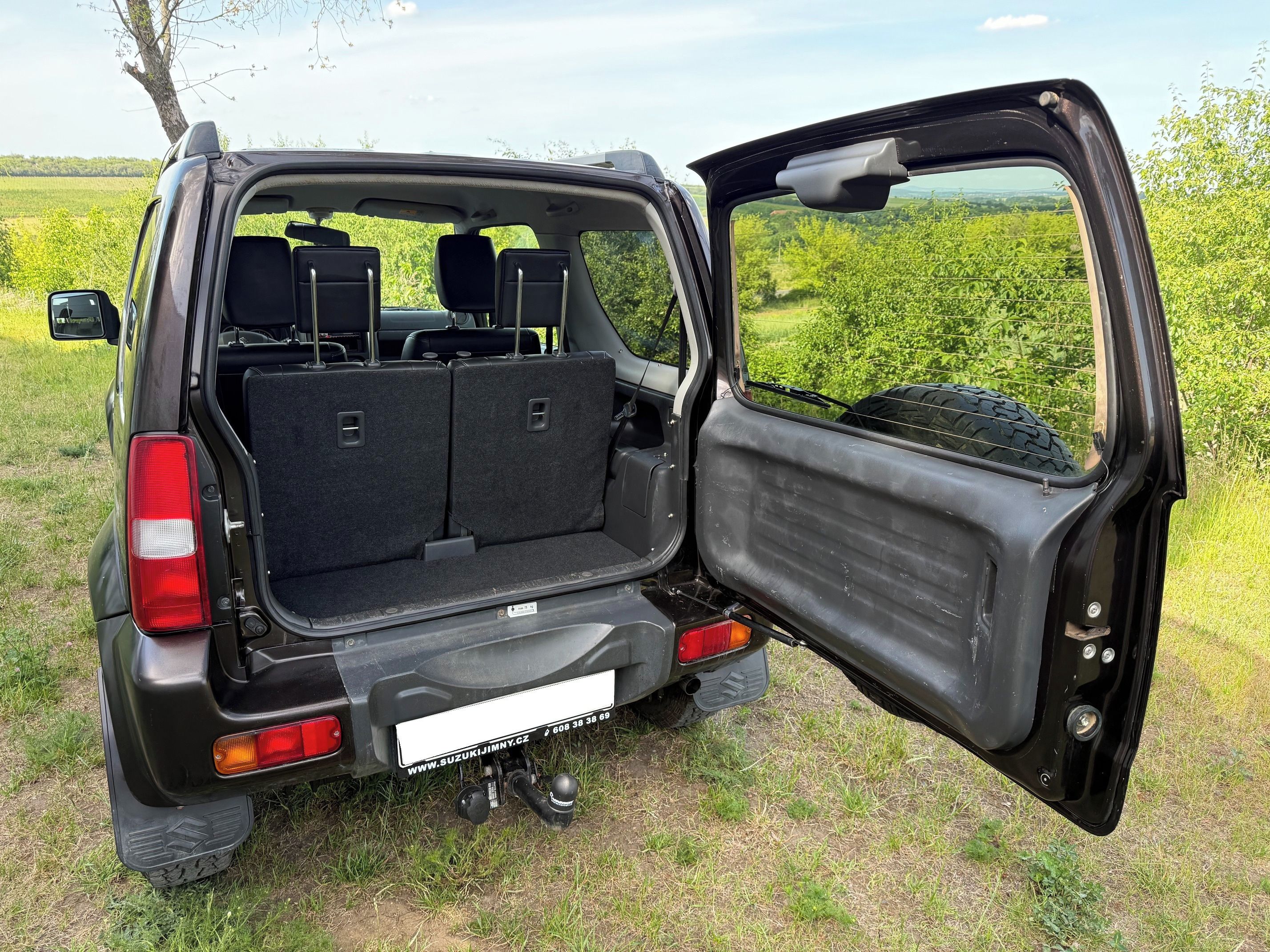 Suzuki Jimny, 1.3 VVT STYLE 4x4, ALU, KŮŽE - fotka 5