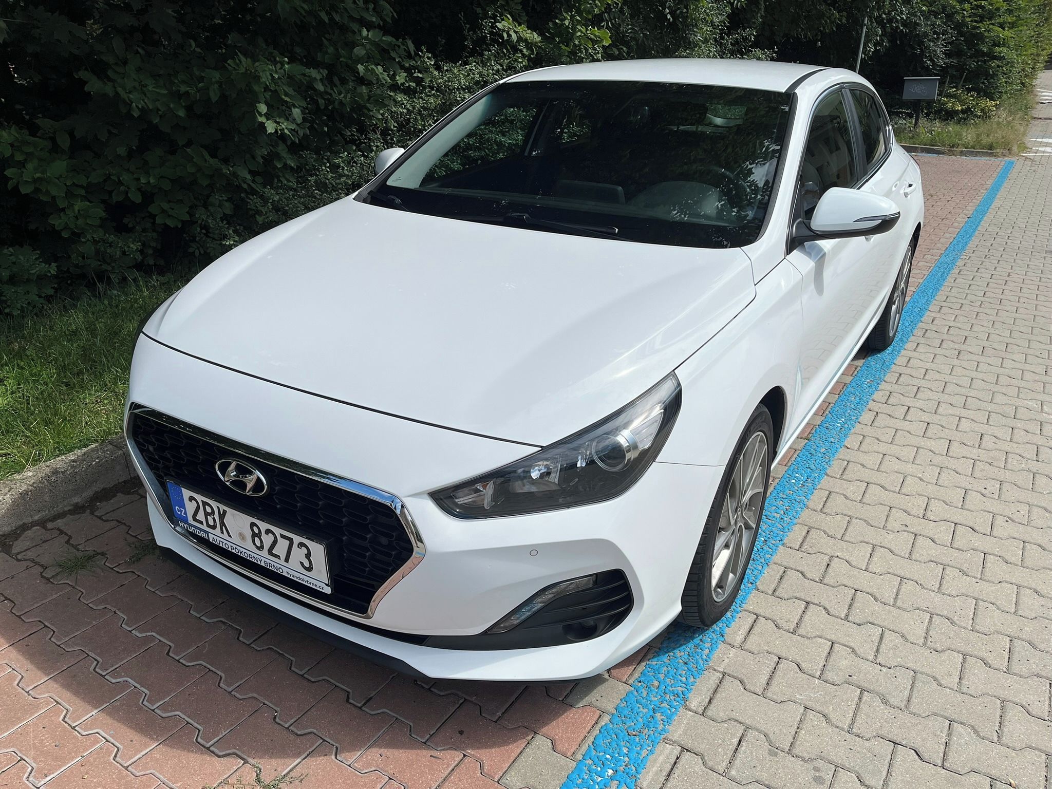 Hyundai i30, 1.4 T-GDi 103kw STYLE+NAVI - fotka 2