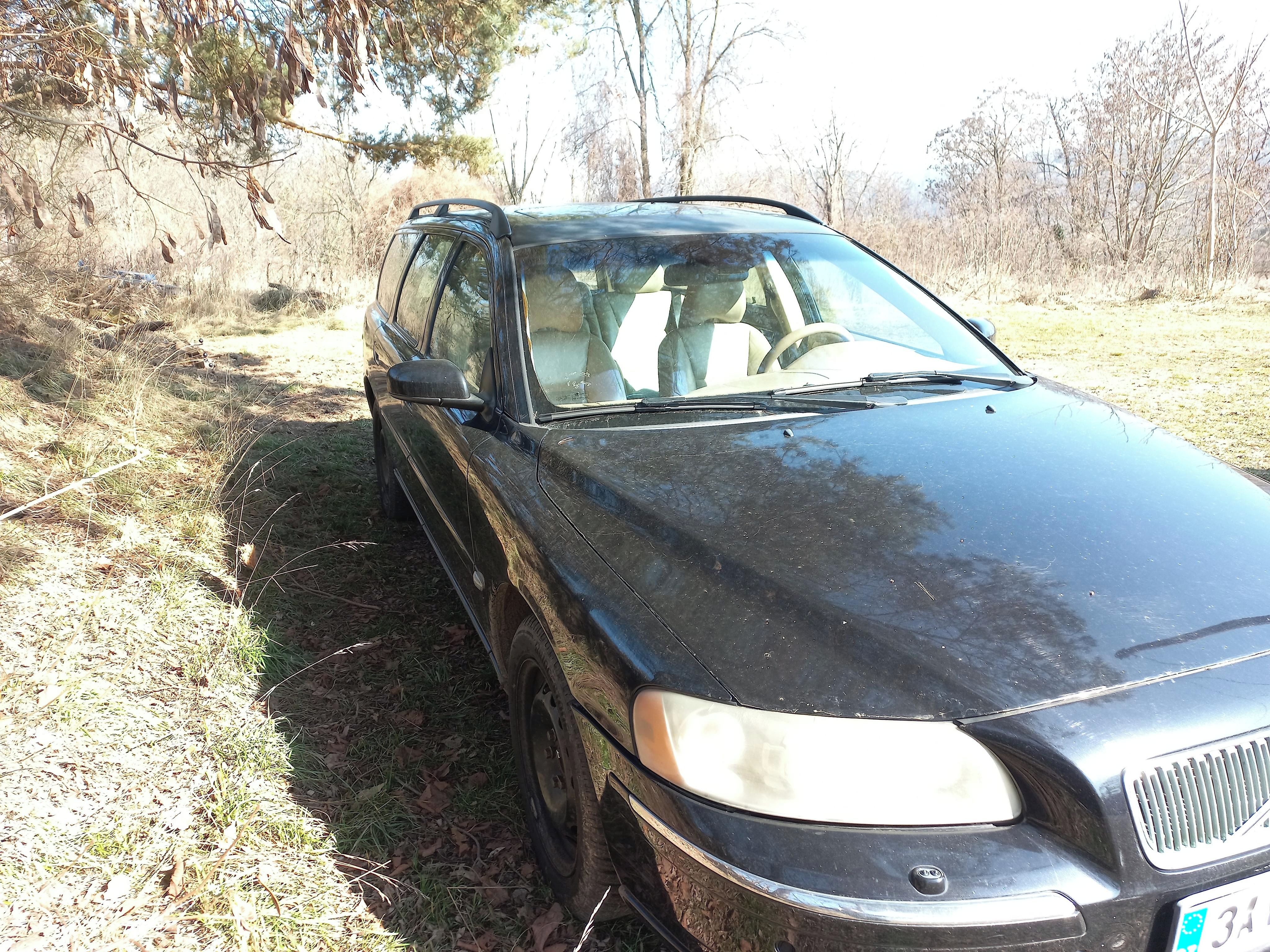 Volvo V70 - fotka 4
