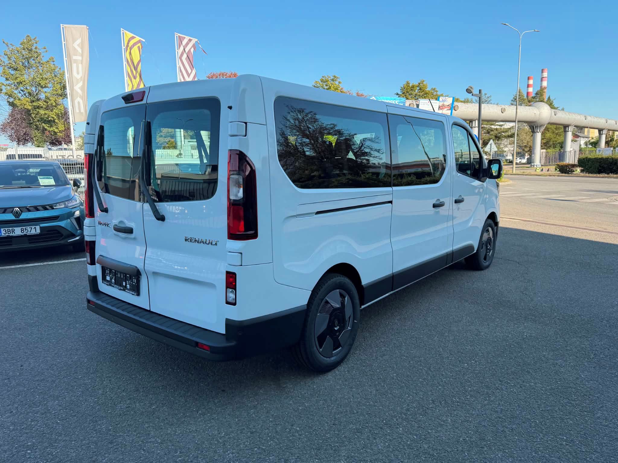 Renault Trafic, L2 Equilibre Blue dCi 150 Comb - fotka 5