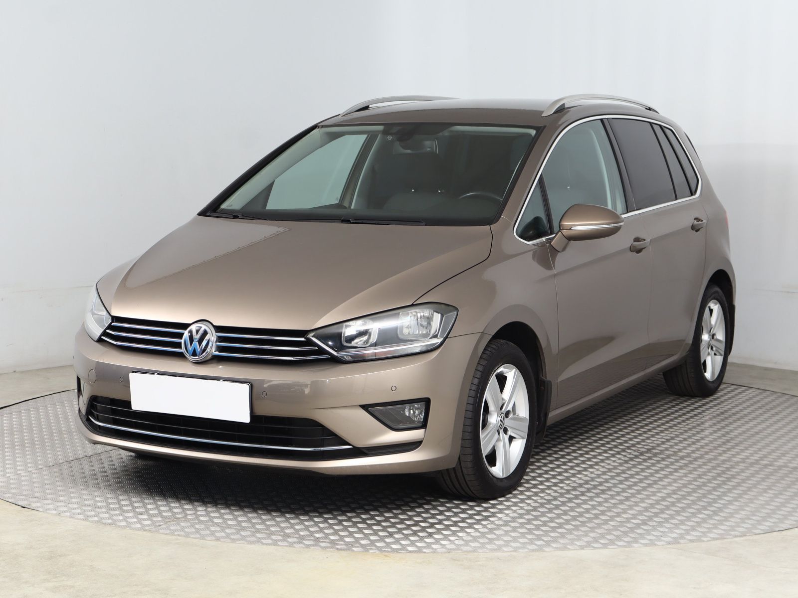 Volkswagen Golf Sportsvan, 1.2 TSI, Highline, Navi - fotka 3