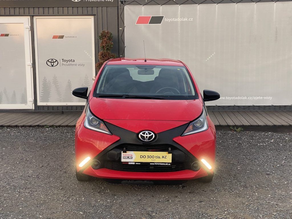 Toyota Aygo, 1.0i, ČR, Comfort, 14tis. km - fotka 3