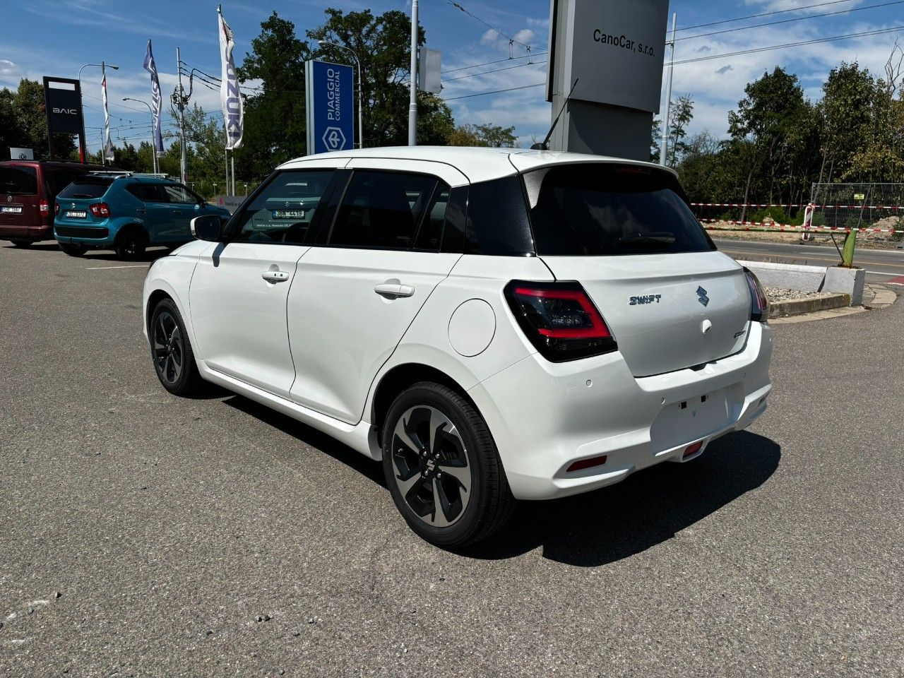 Suzuki Swift, automat Elegance - fotka 4