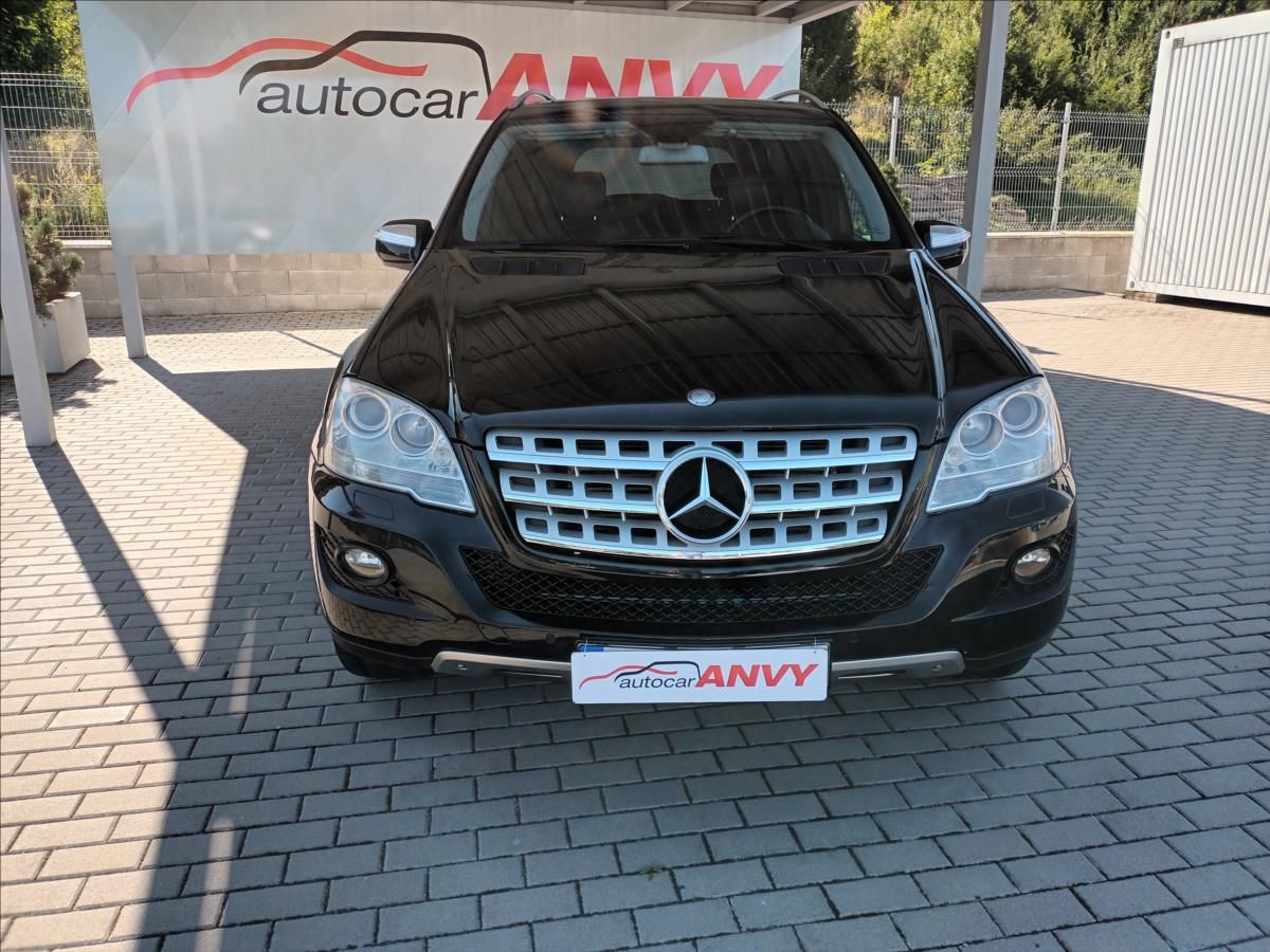 Mercedes-Benz Třídy M, 3,0 350CDI,165KW,KŮŽE,NAVI - fotka 2