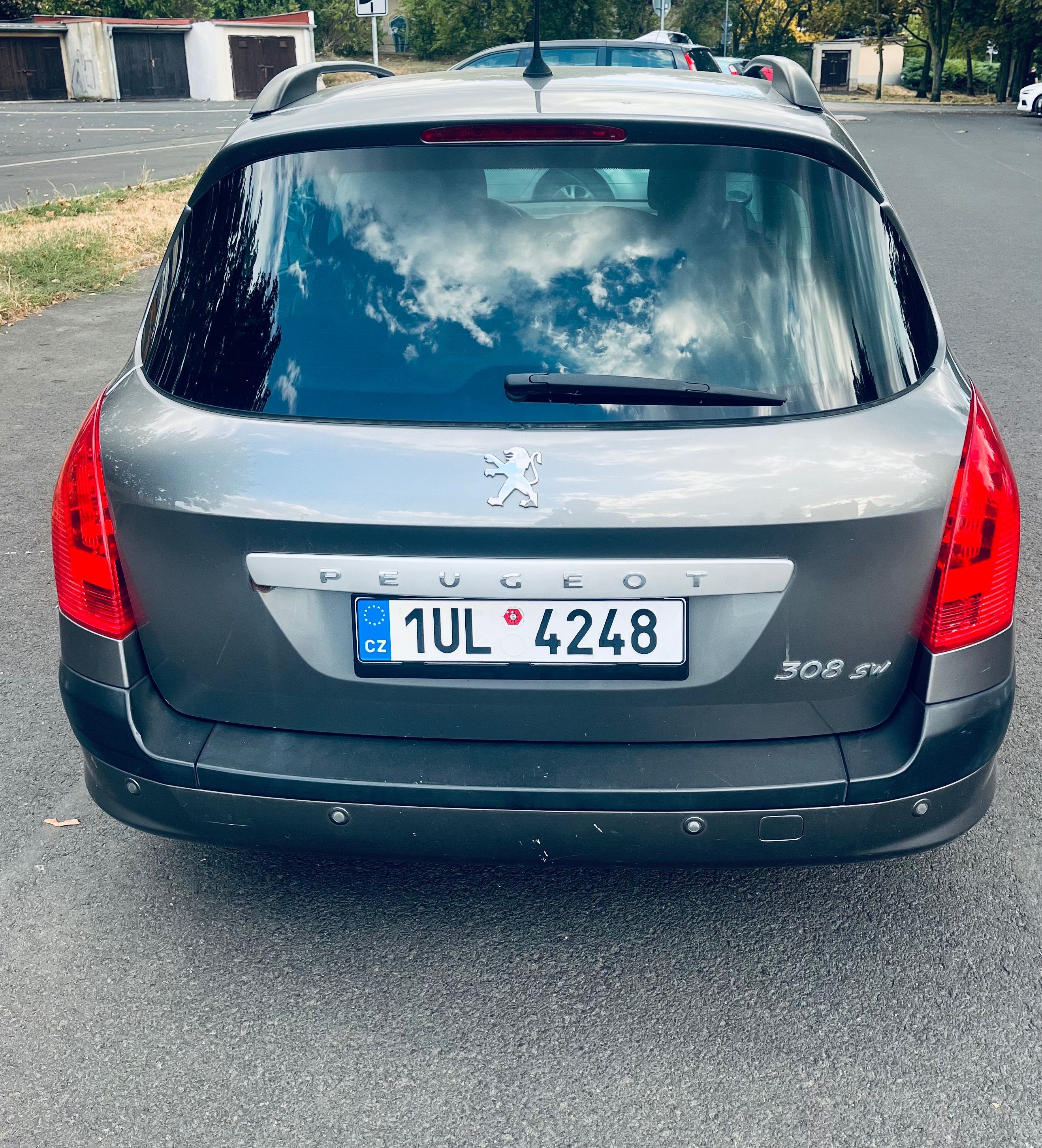 Peugeot 308, Peugeot 308 SW (kombi)1,6, ben - fotka 2