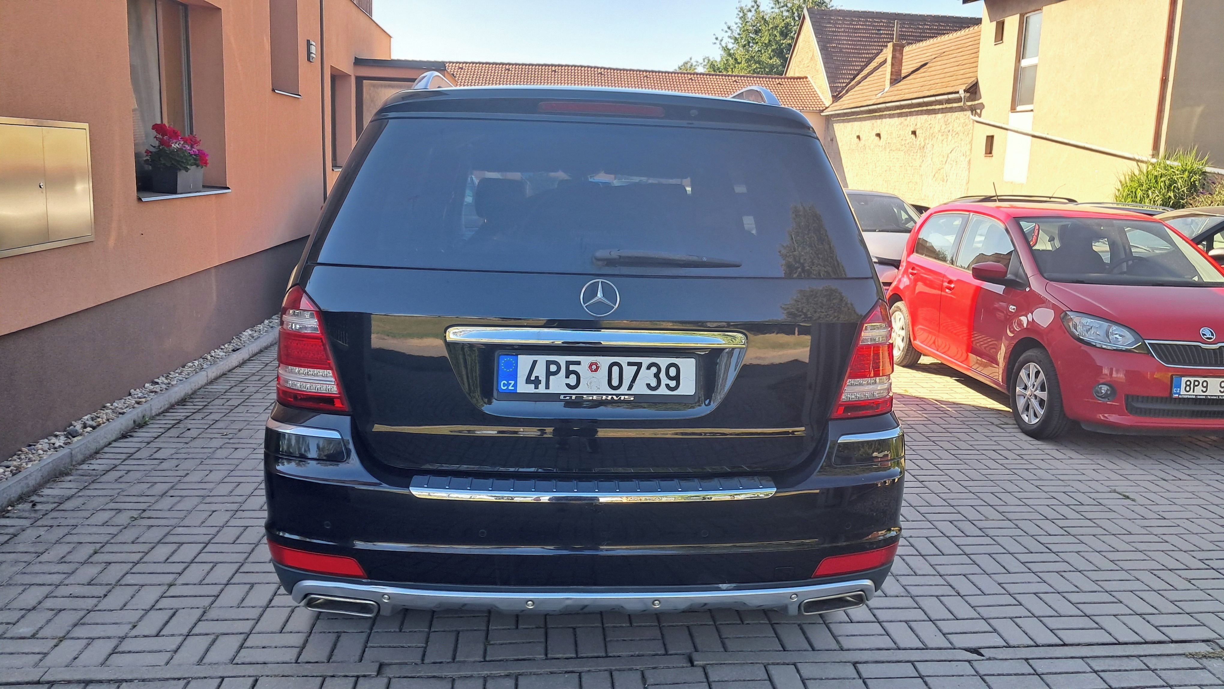 Mercedes-Benz GL, 450 CDI 4MATIC / DPH - fotka 4