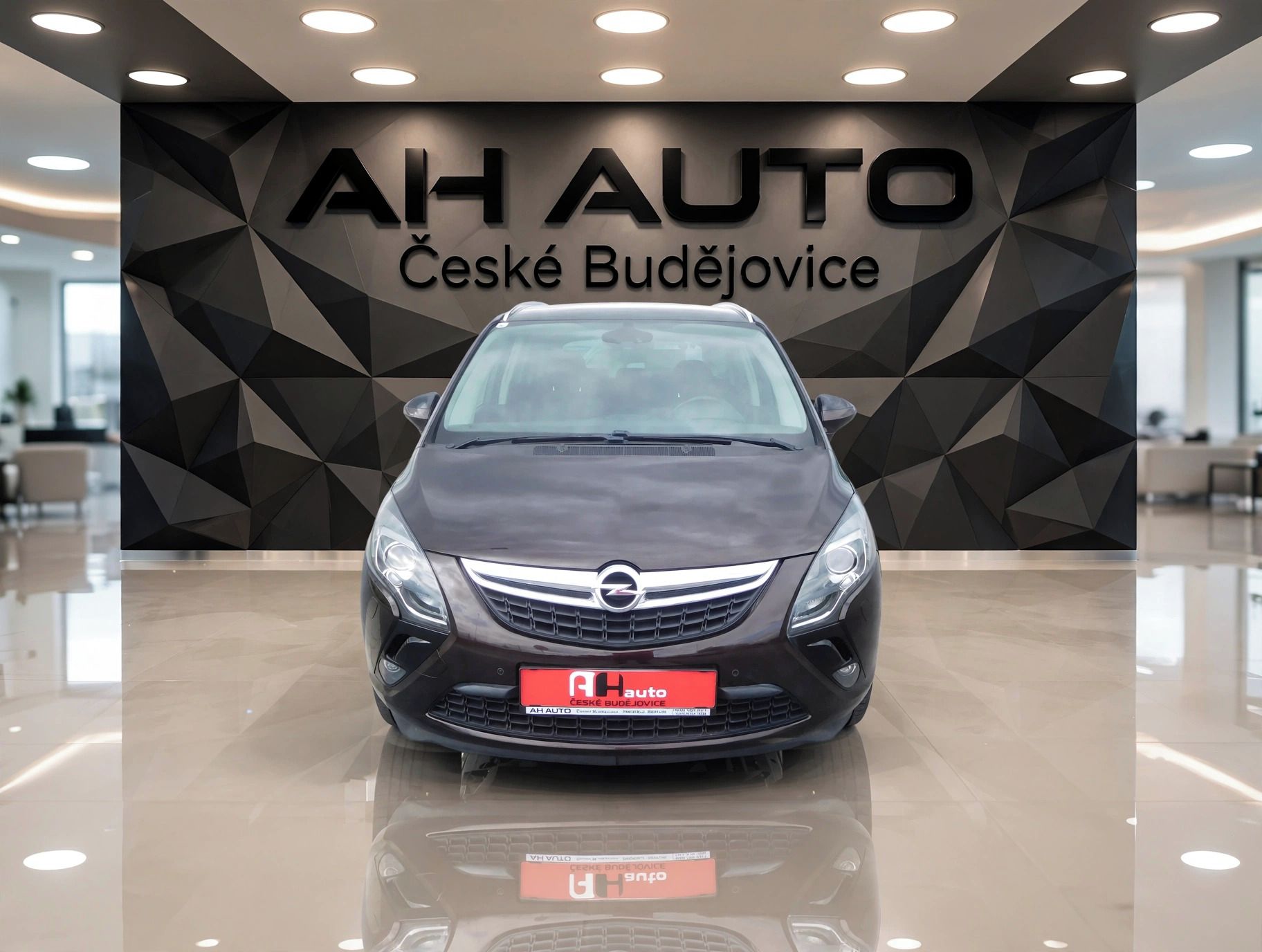 Opel Zafira, Tourer 2.0CDTi, 96kW, 7.Míst - fotka 6