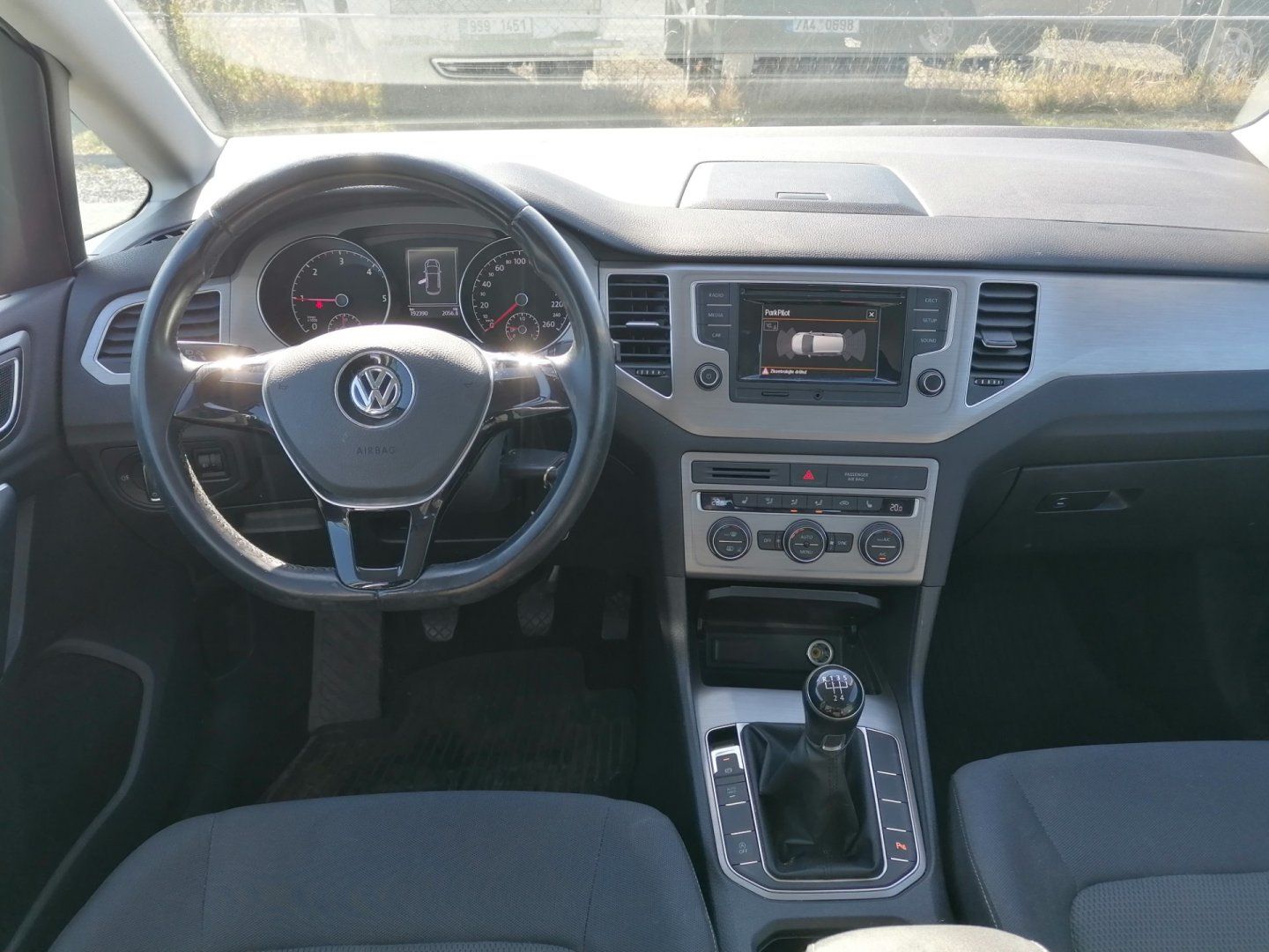 Volkswagen Golf Sportsvan, 1.6 TDi 81kW Digi.Klima,Výhřev - fotka 6