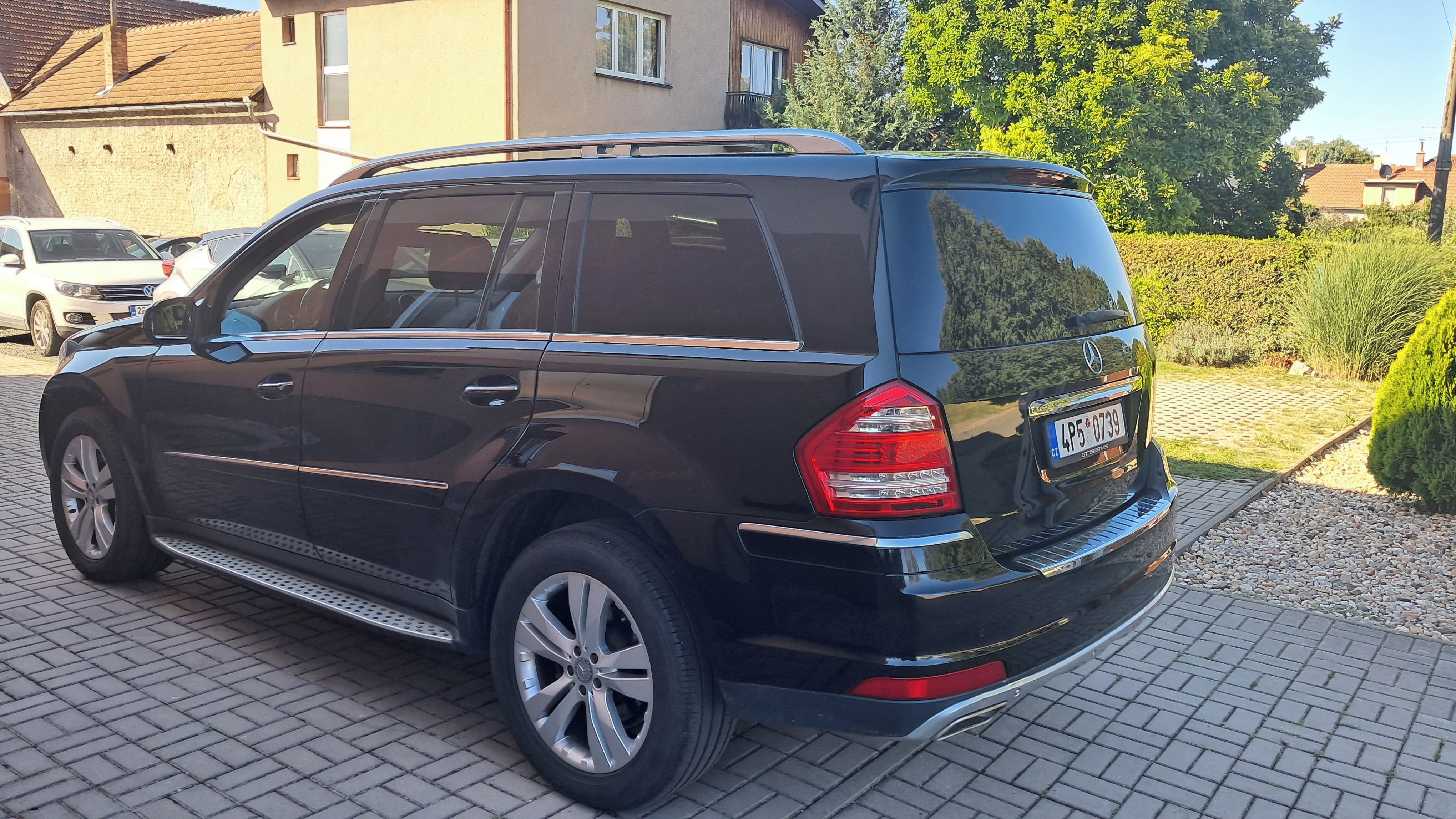 Mercedes-Benz GL, 450 CDI 4MATIC / DPH - fotka 6