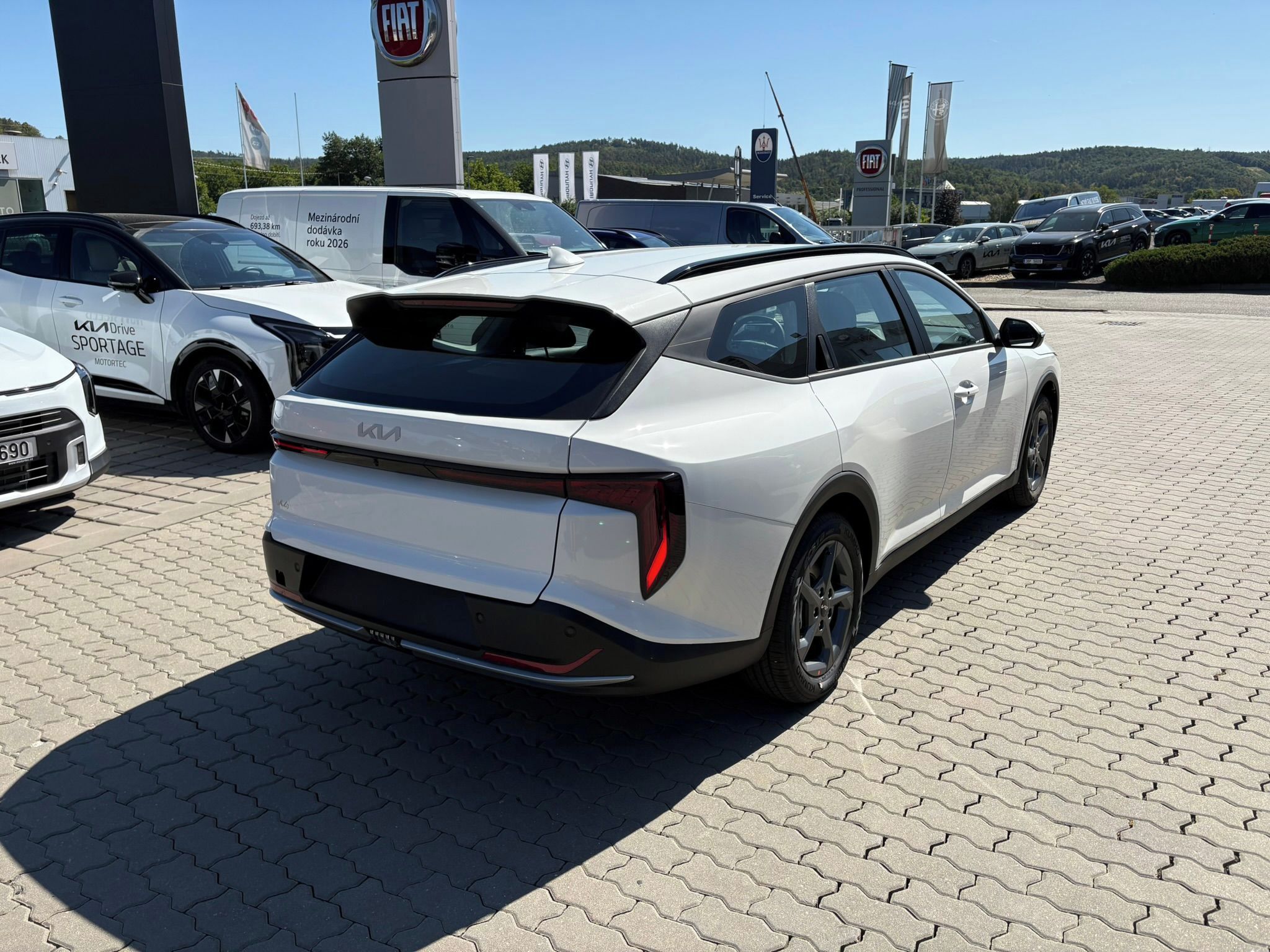 Kia K4, SW 1,6 T-GDi GPF 7DCT SPIN 110 - fotka 6