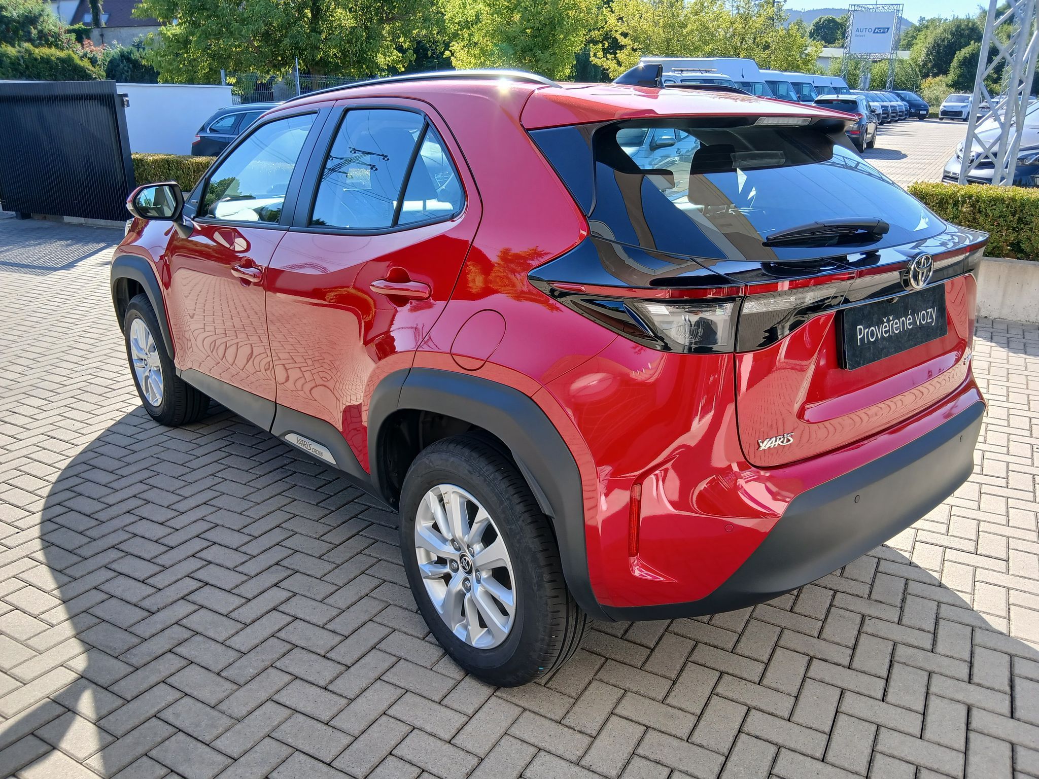 Toyota Yaris Cross, 1.5 Hybrid e-CVT Comfort - fotka 4