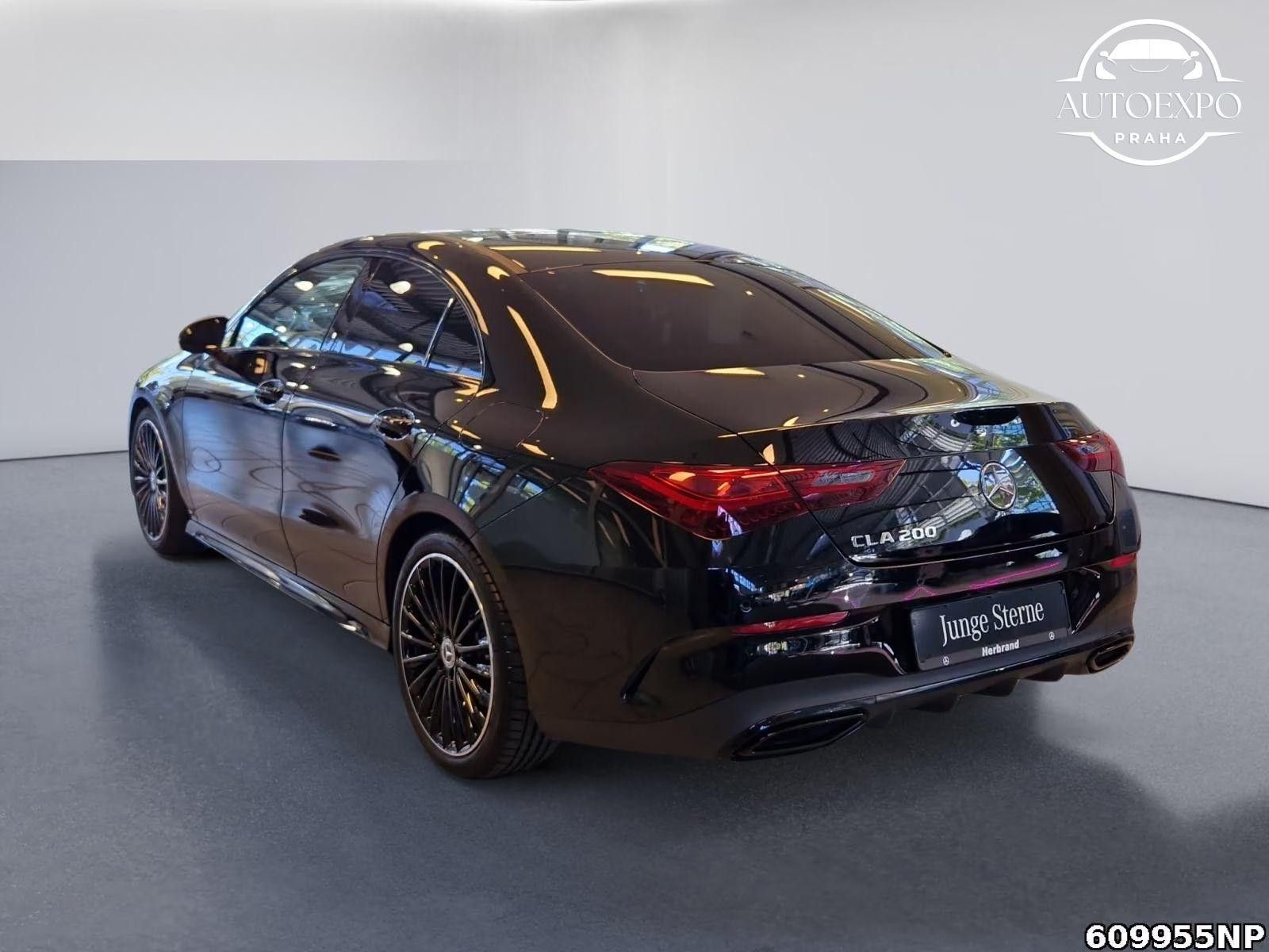 Mercedes-Benz CLA, 200 AMG Night*Panorama - fotka 4