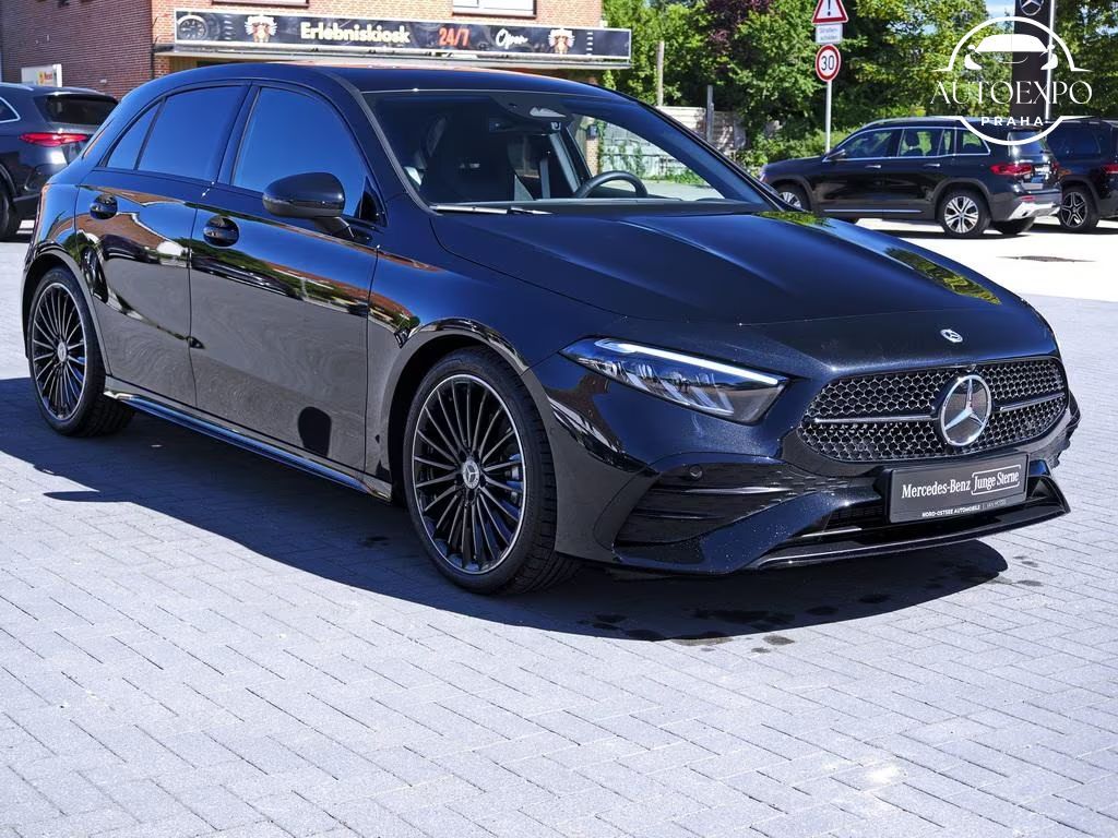 Mercedes-Benz Třídy A, 200 AMG NIGHT*PANORAMA - fotka 3