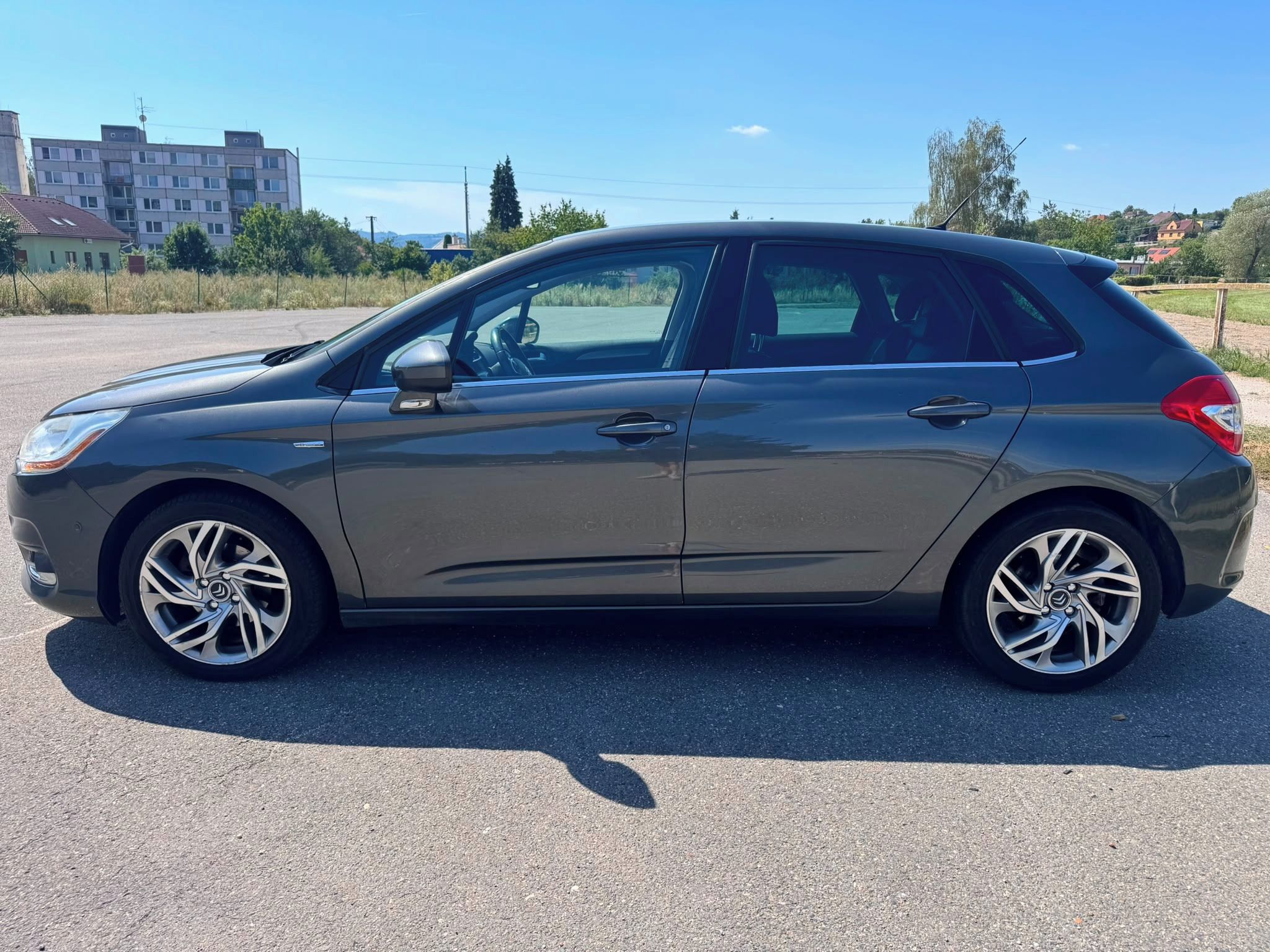 Citroën C4, 1.6 HDi 82 kW,automat,CZ,servi - fotka 2