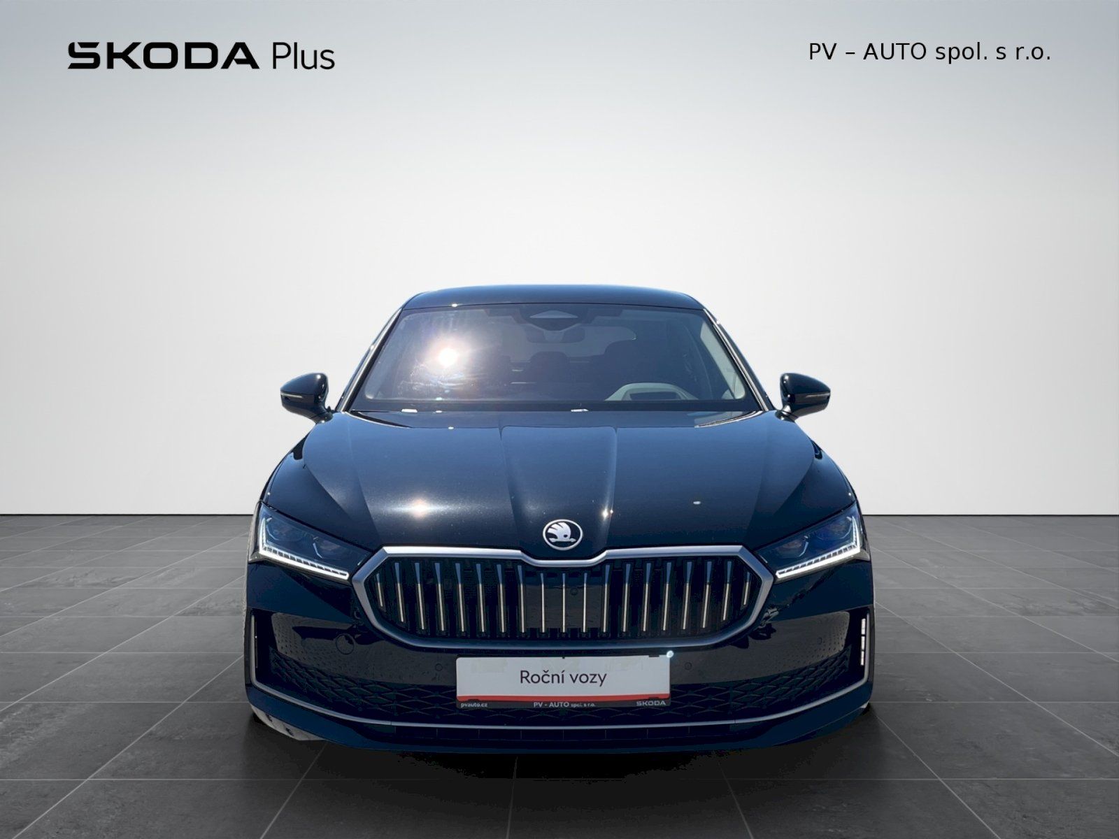 Škoda Superb, 2.0 TDI 110kW L&K DSG - fotka 4