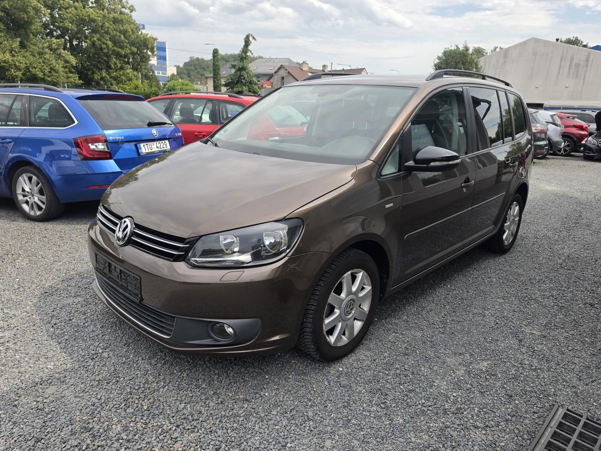 Volkswagen Touran, 1.2 TSI 7 Míst Match - fotka 2
