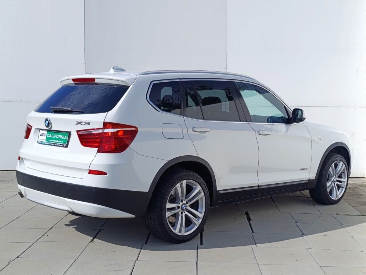 BMW X3, 2,0 D X-drive aut. Kůže Bi-xen - fotka 6