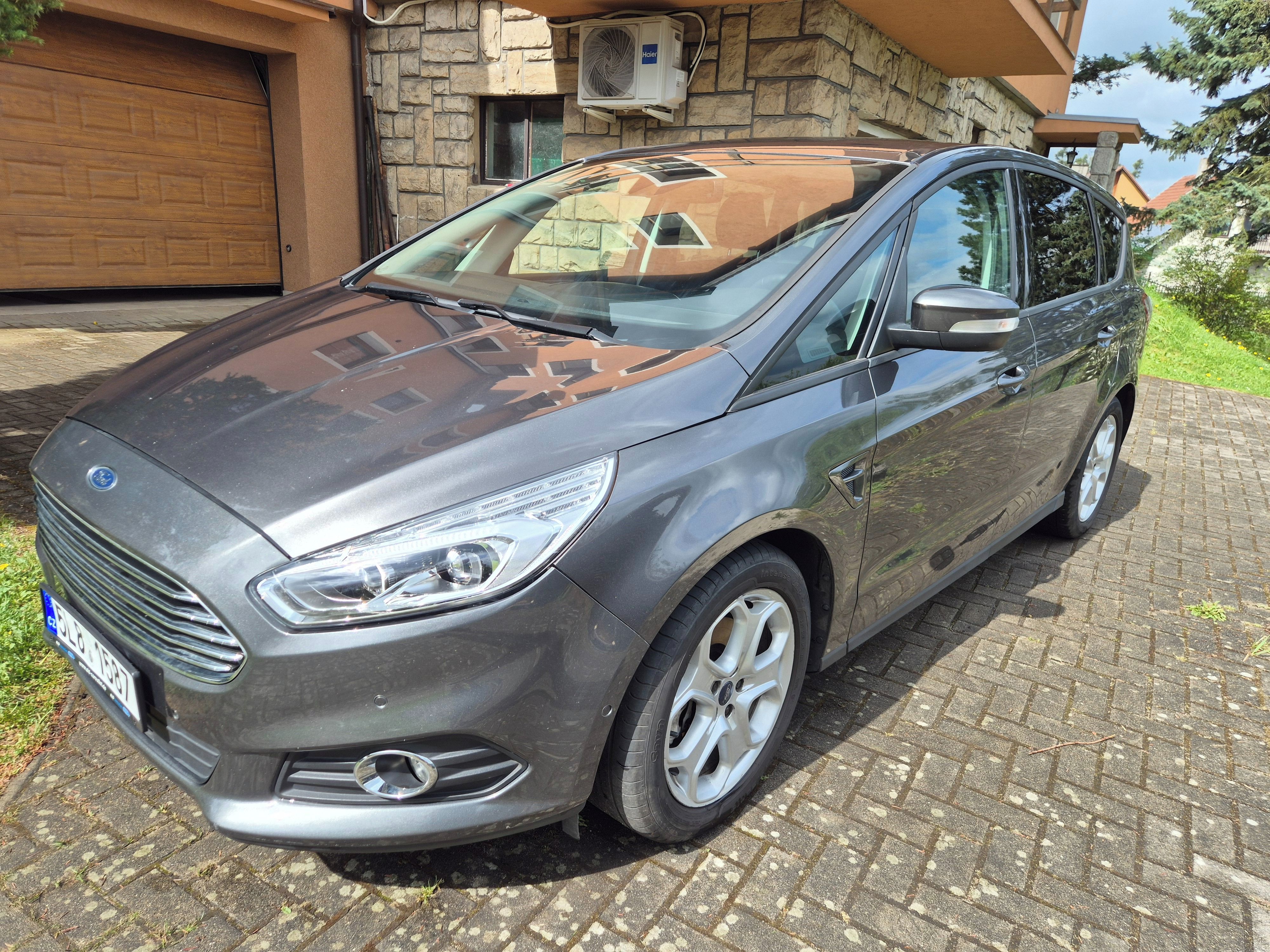 Ford S-MAX, Ford S-Max 2.0 Tdi 110KW autom - fotka 3