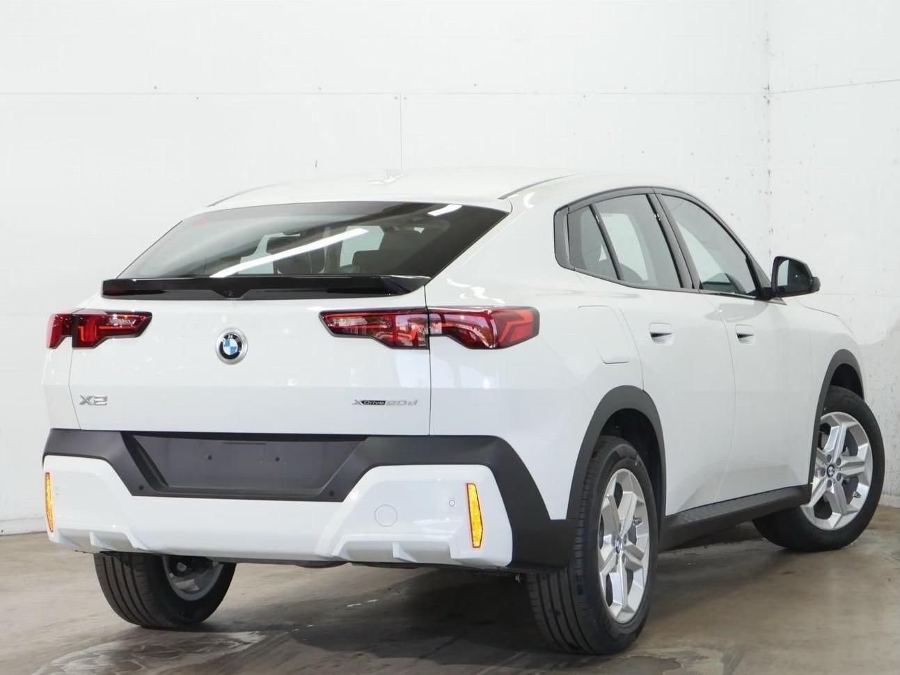 BMW X2, xDrive 20d ACC HUD Ad.LED KeyL