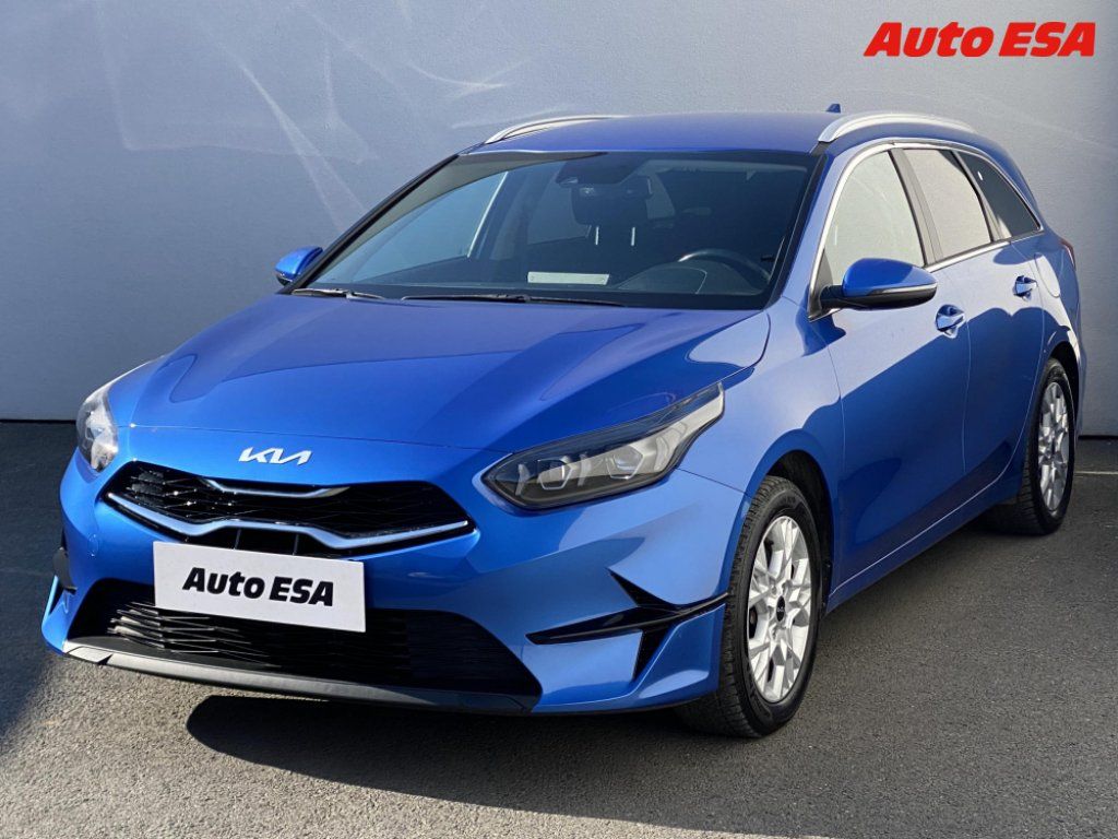 Kia Cee´d, 1.6 GDi - fotka 3