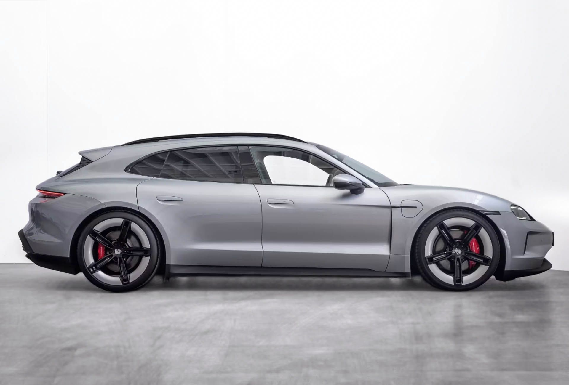 Porsche Taycan, 4S Sport Turismo BOSE ACC Pano - fotka 4