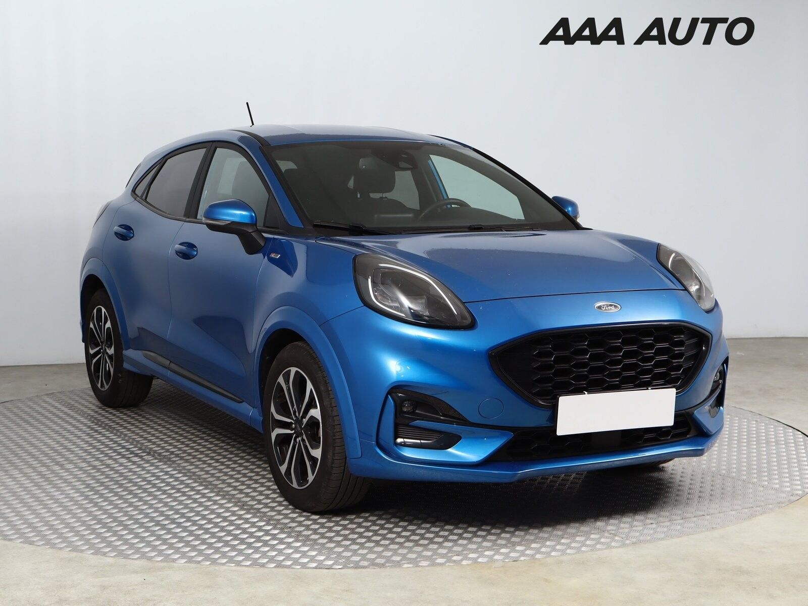Ford Puma, 1.0 EcoBoost mHEV, ST-Line, ČR