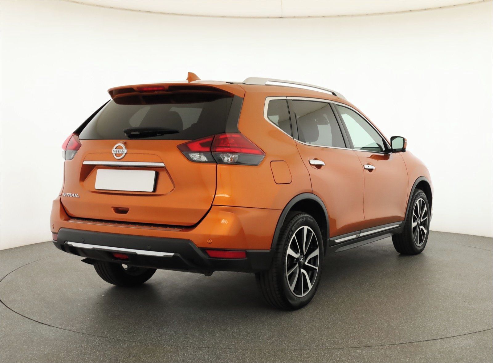 Nissan X-Trail, 2.0 dCi, 4X4, Serv.kniha - fotka 5