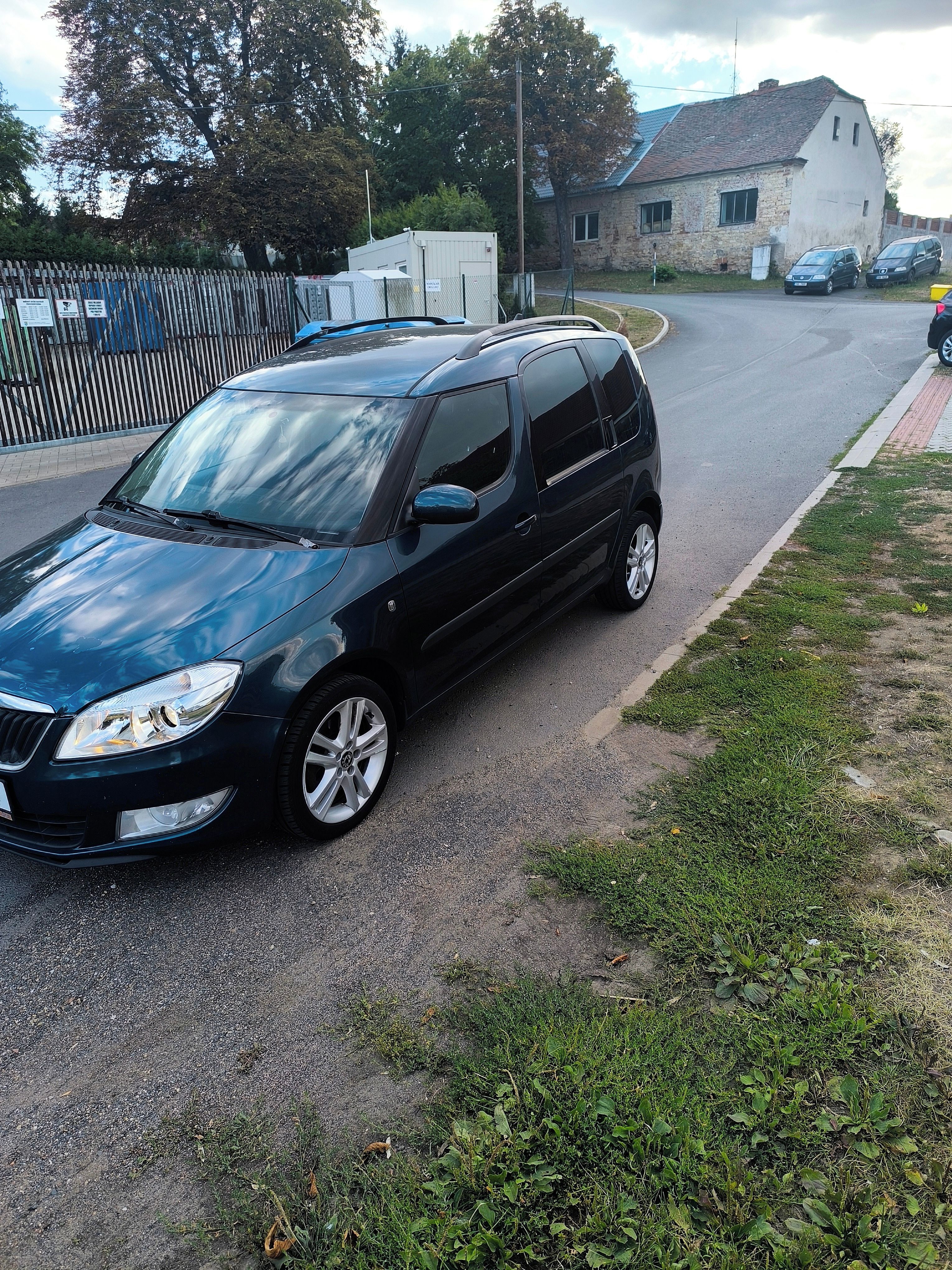Škoda Roomster, 1.2 TSI 77kw DSG!! - fotka 3