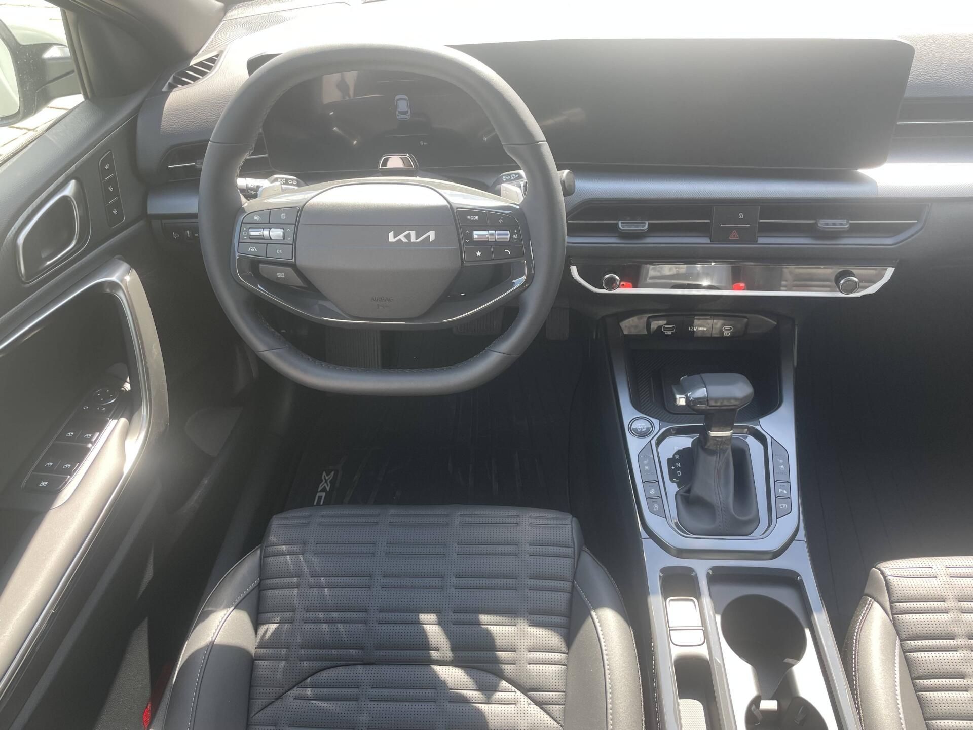 Kia XCee´d, TOP 7DCT 1,6 T-GDi - fotka 6