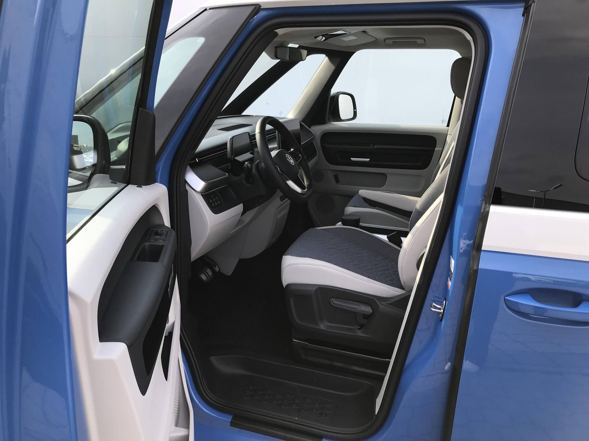 Volkswagen ID.Buzz, Long Pro 86kWh - fotka 5