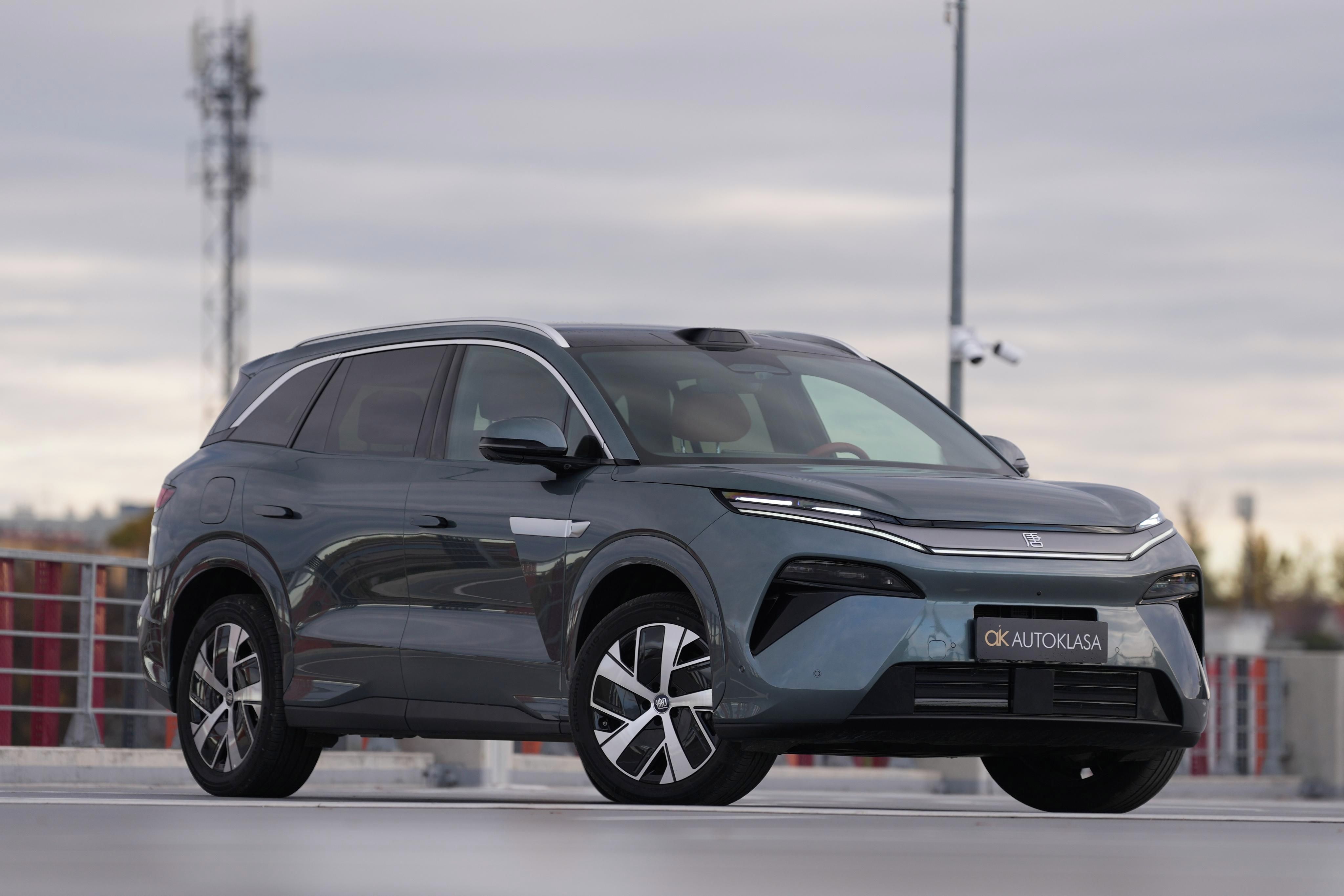 BYD Tang, 1,5T PHEV - fotka 2