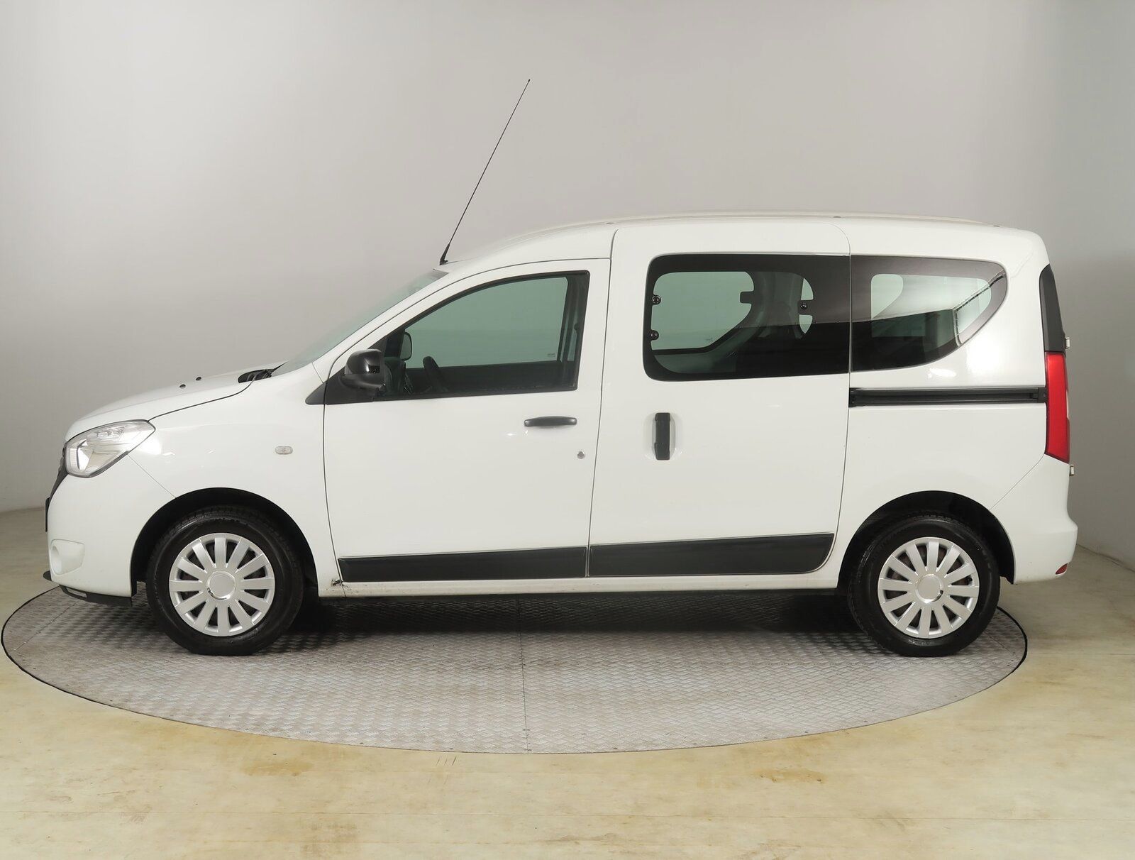 Dacia Dokker, 1.3 TCe, Arctica, 5Míst, Klima - fotka 3
