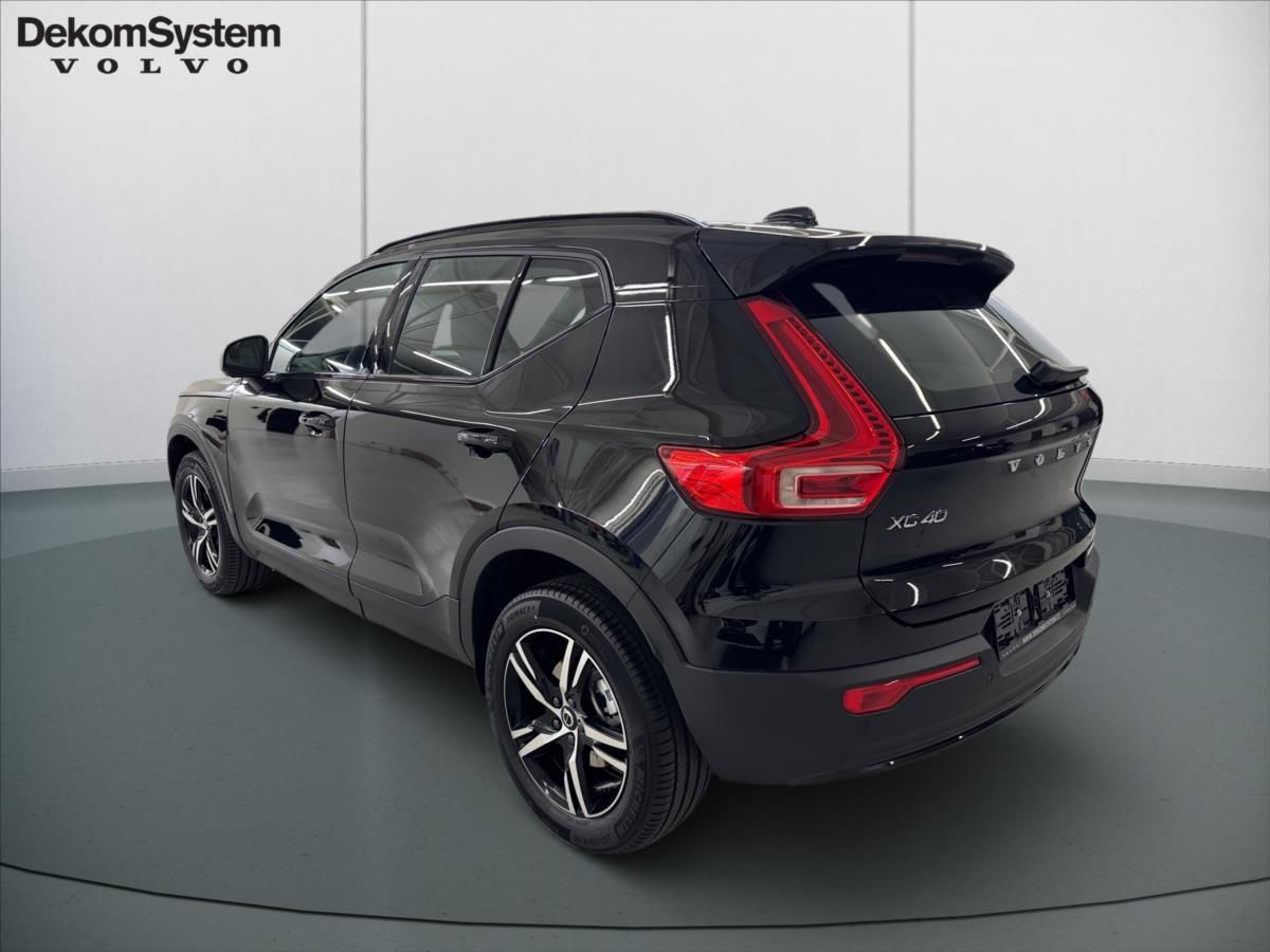 Volvo XC40, 2,0 B3 Plus Dark 8353 - fotka 4