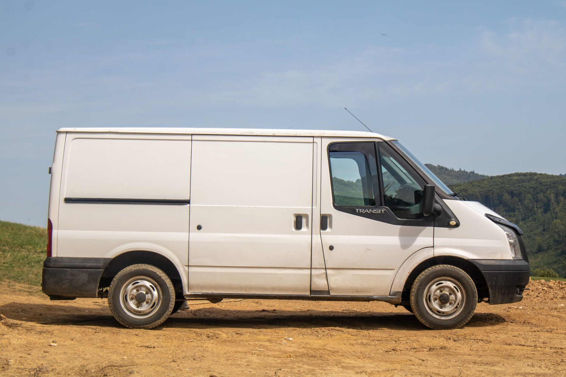 Ford Transit - fotka 4