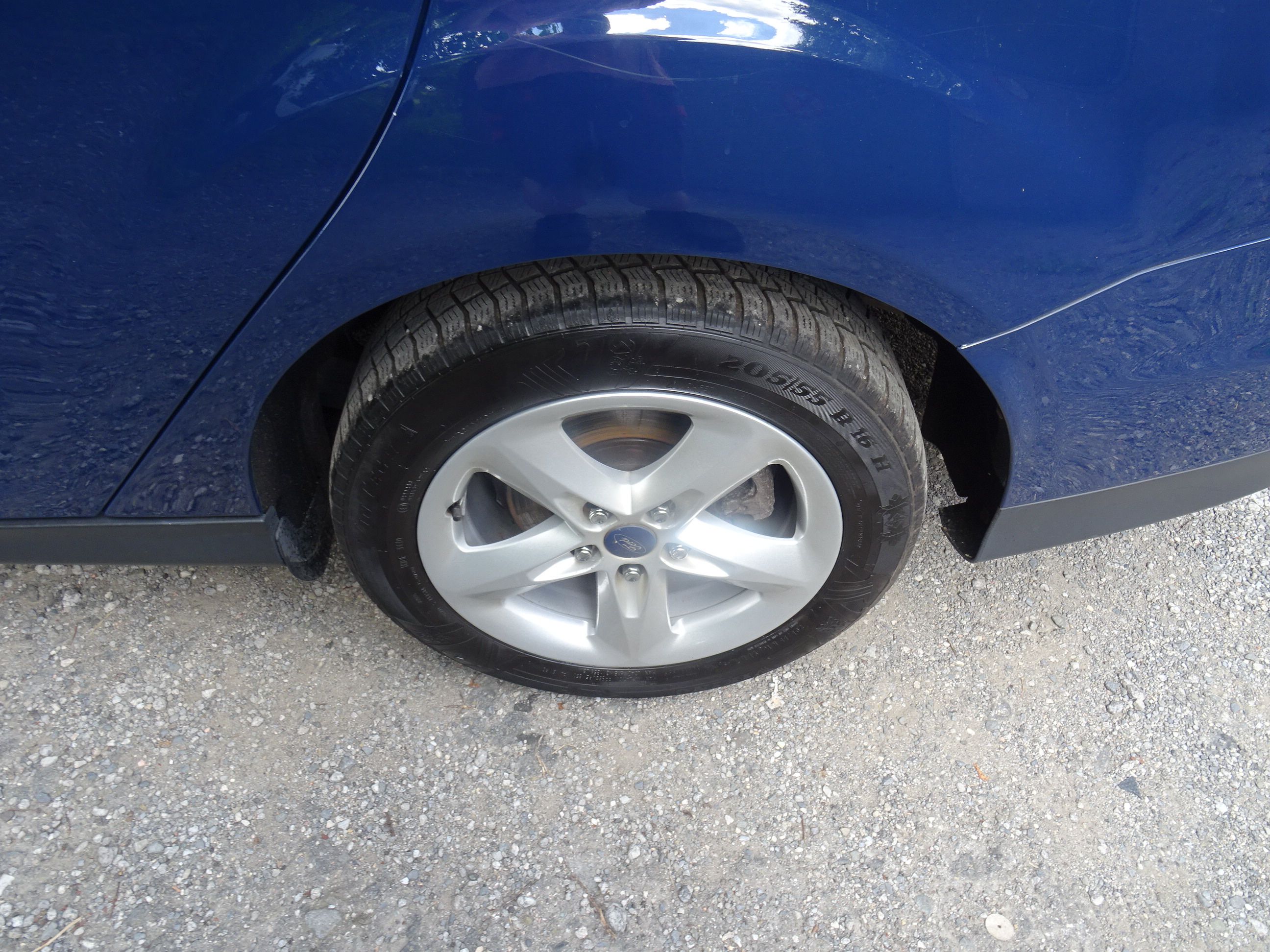 Ford Focus, 1.0 - fotka 6