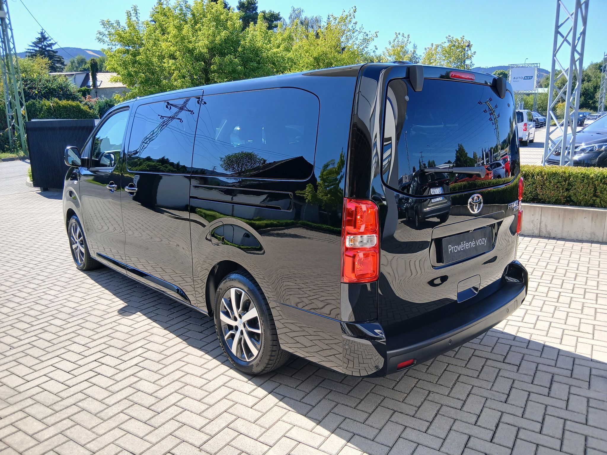 Toyota Proace Verso, 2.0 177k L2 Family Webasto 8AT - fotka 4
