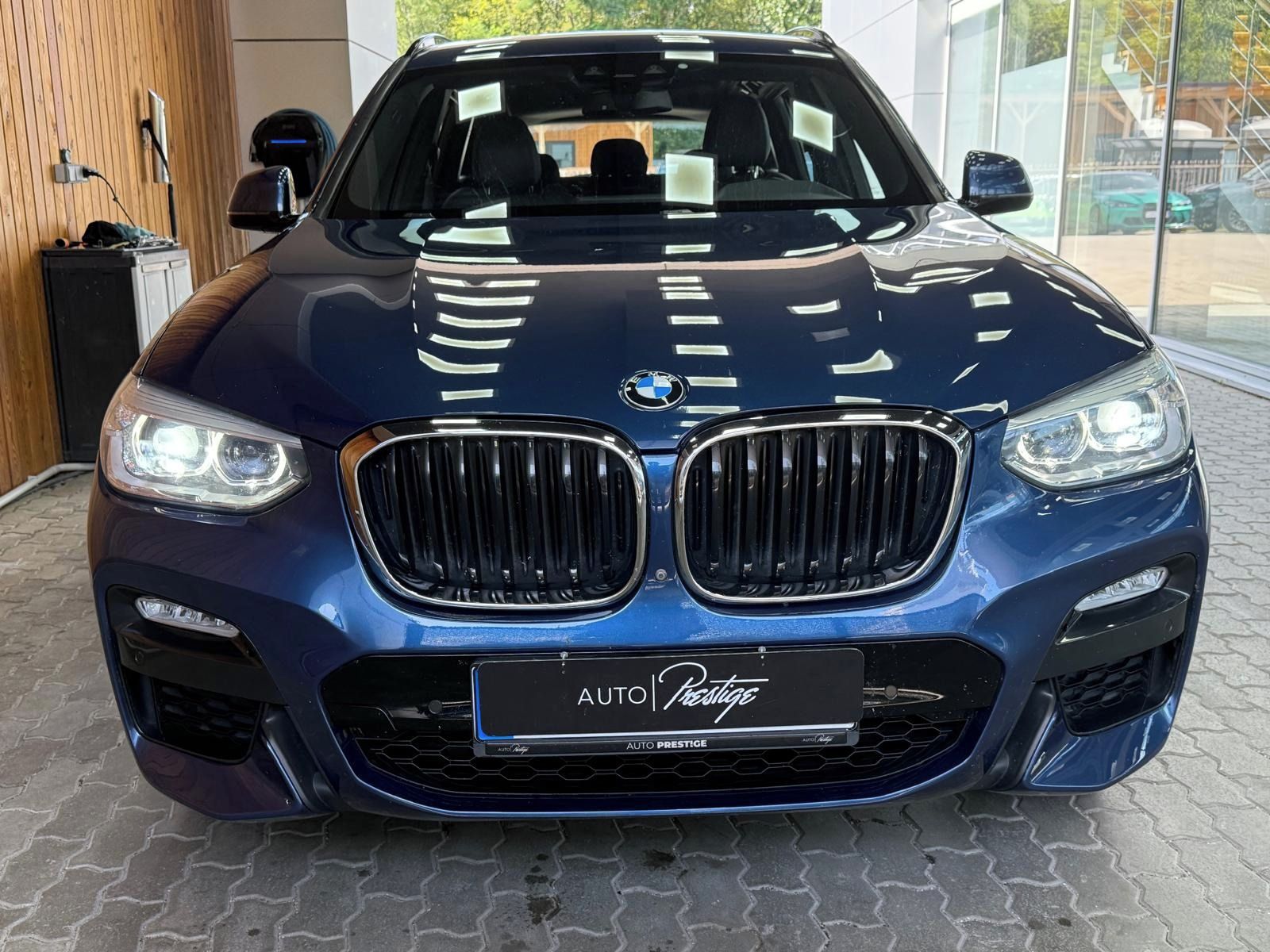 BMW X3, 30d M Pano Webasto - fotka 3