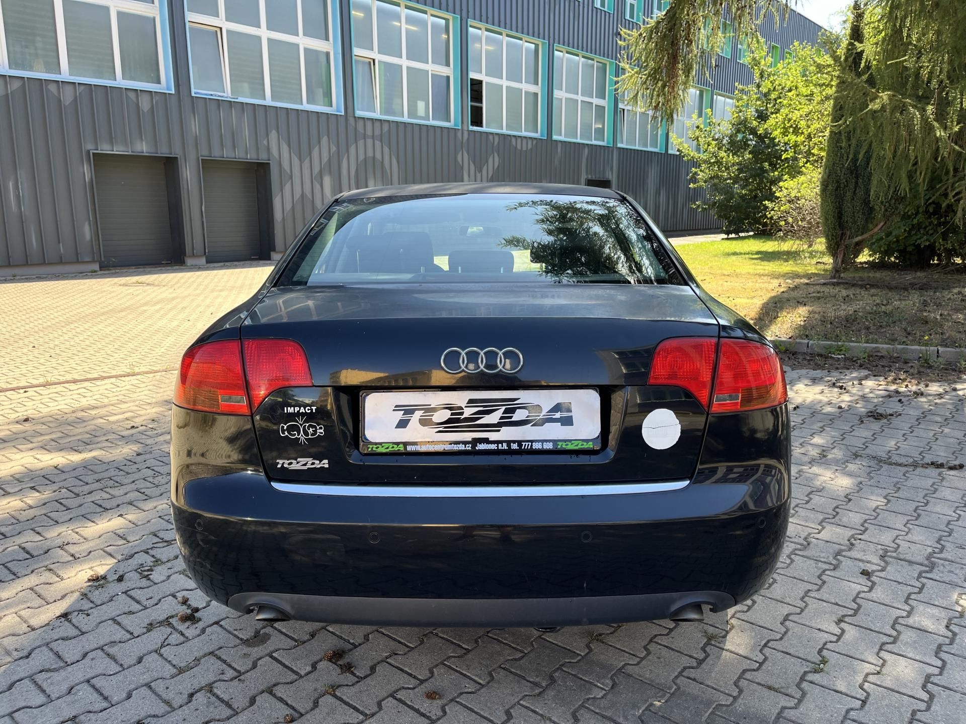 Audi A4, 2,7 TDI V6 /132 kW / - fotka 4