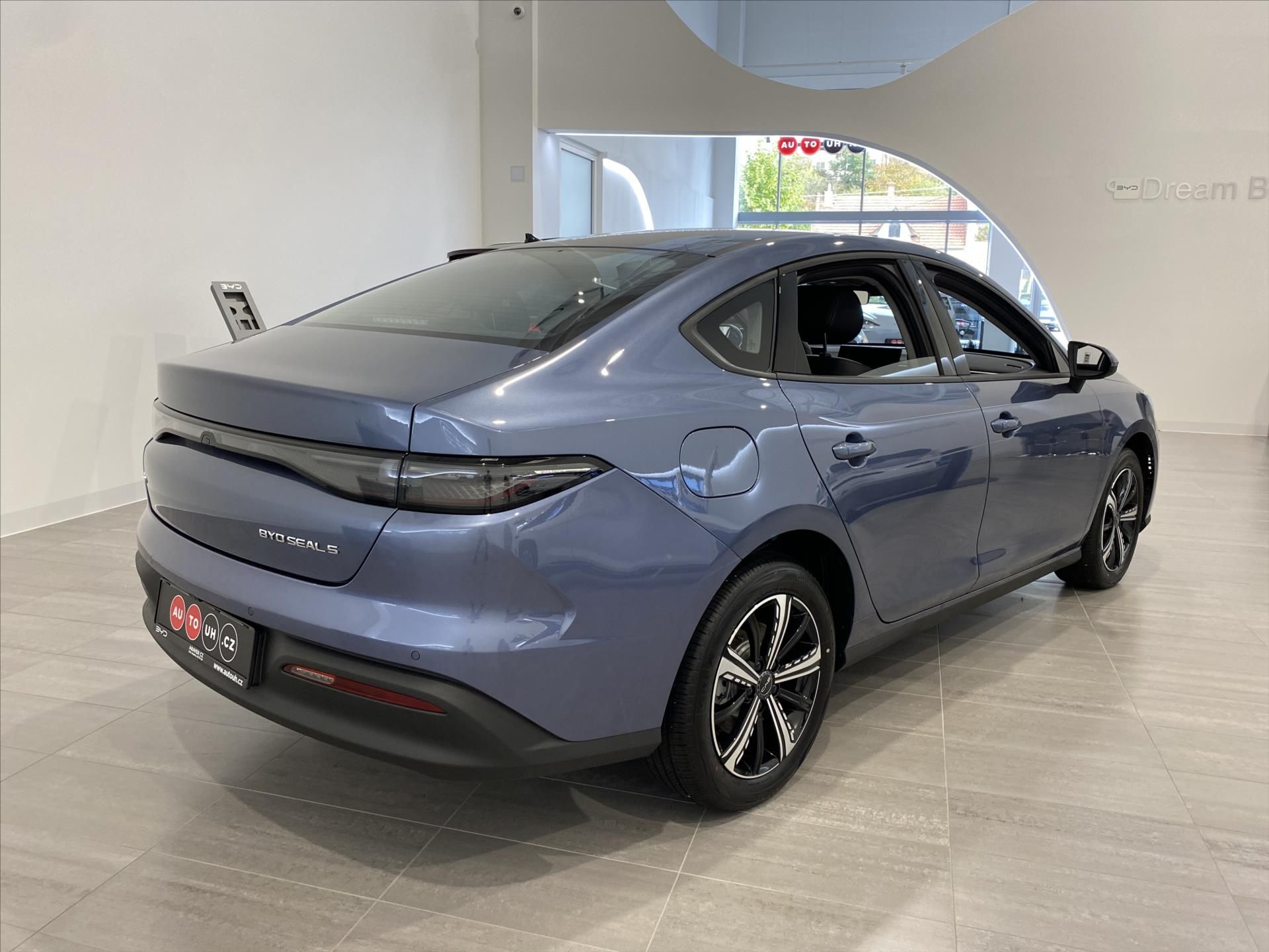 BYD Seal 5 DM-i, 156 Kw Design - fotka 3