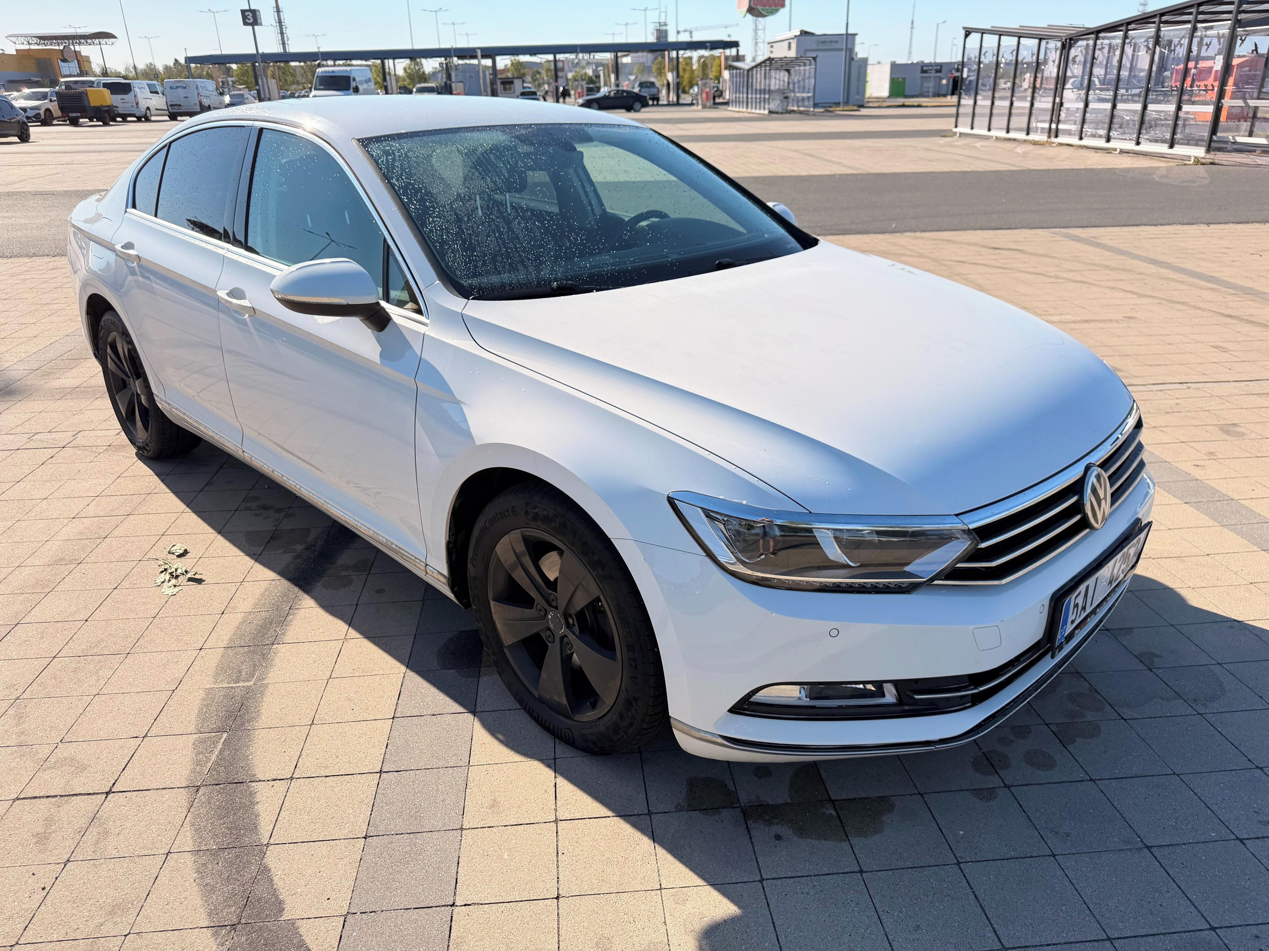 Volkswagen Passat, Volkswagen Passat 2.0 TDI DSG - fotka 3
