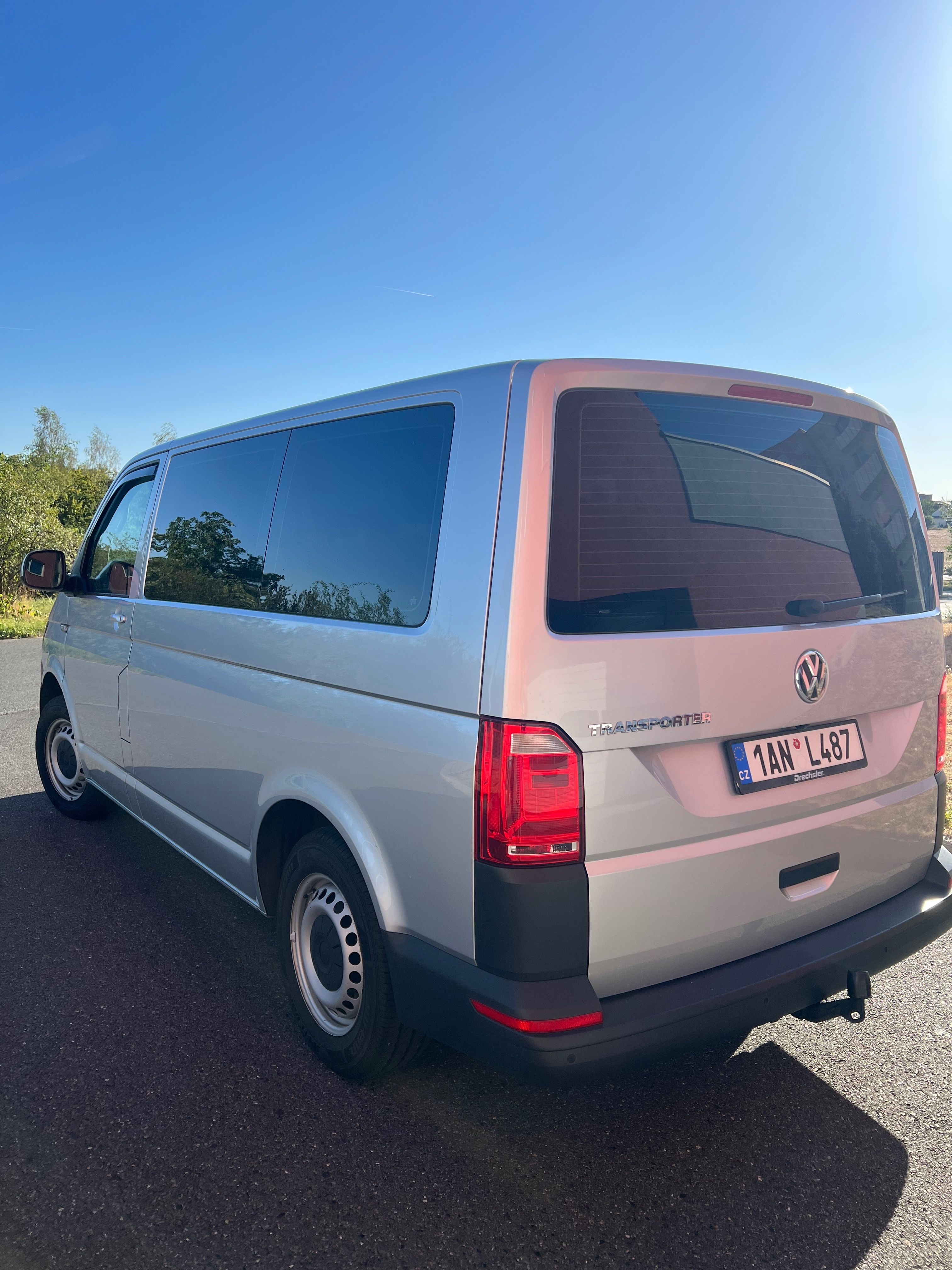 Volkswagen Transporter - fotka 4