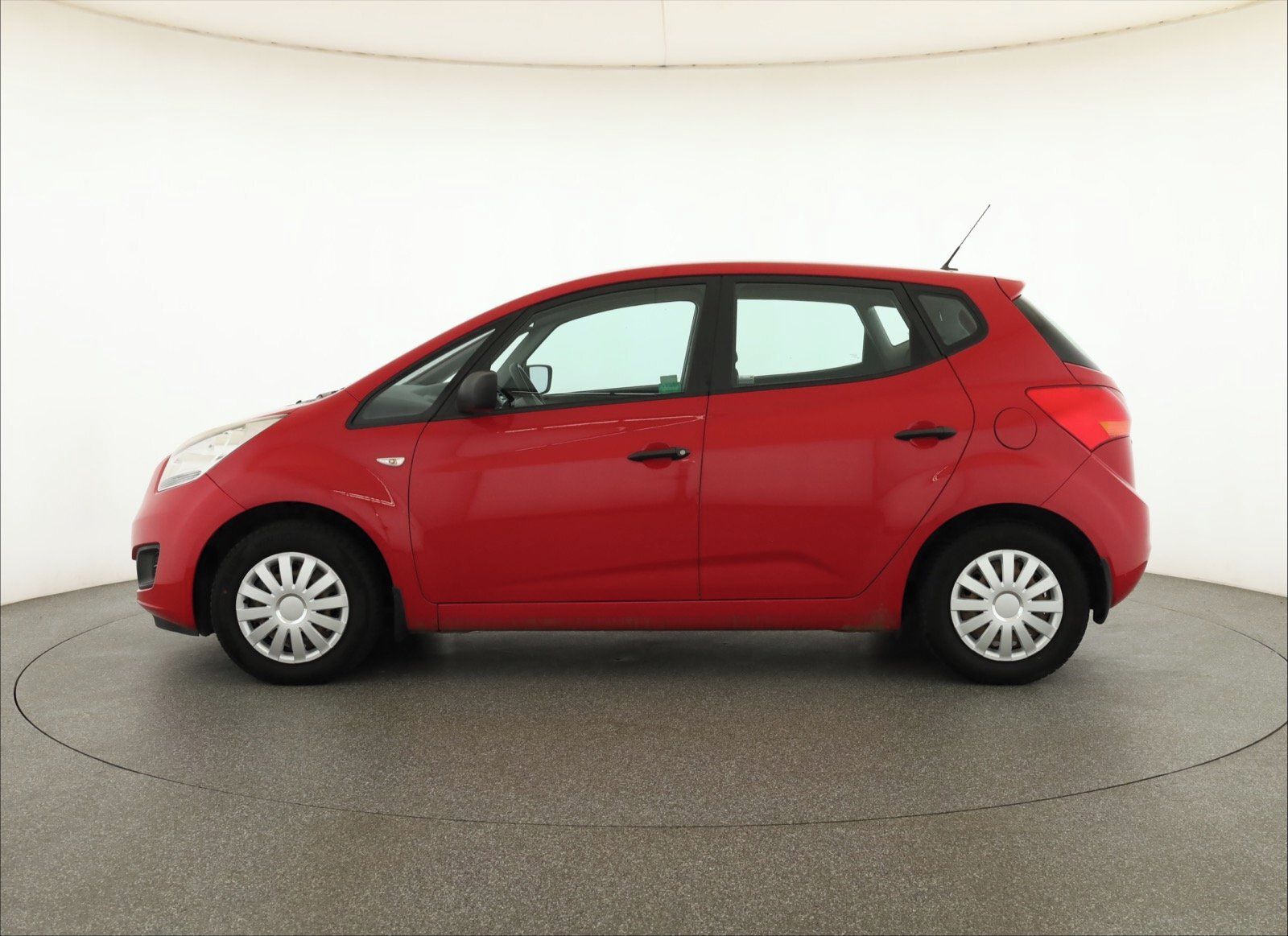 Kia Venga, 1.4 CVVT, ČR,1.maj, Serv.kniha - fotka 3
