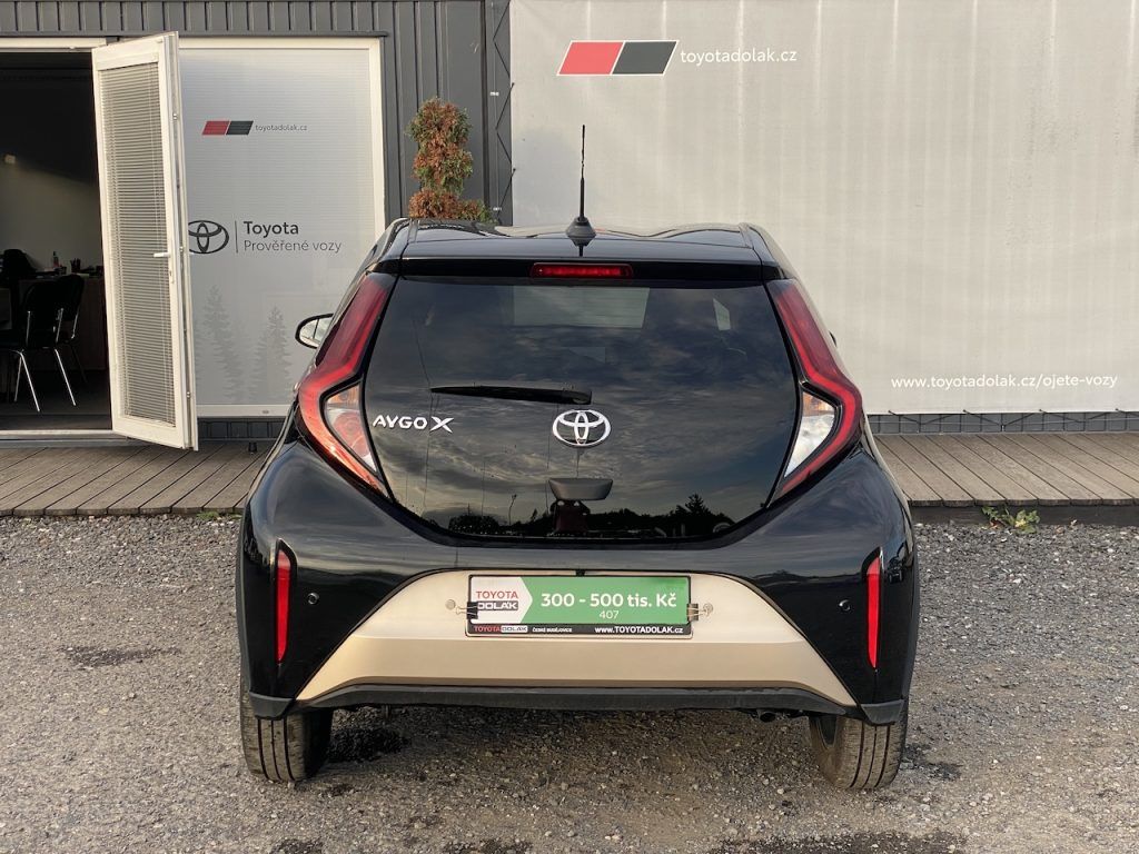 Toyota Aygo, 1.0i, ČR, Style Tech, automat - fotka 6