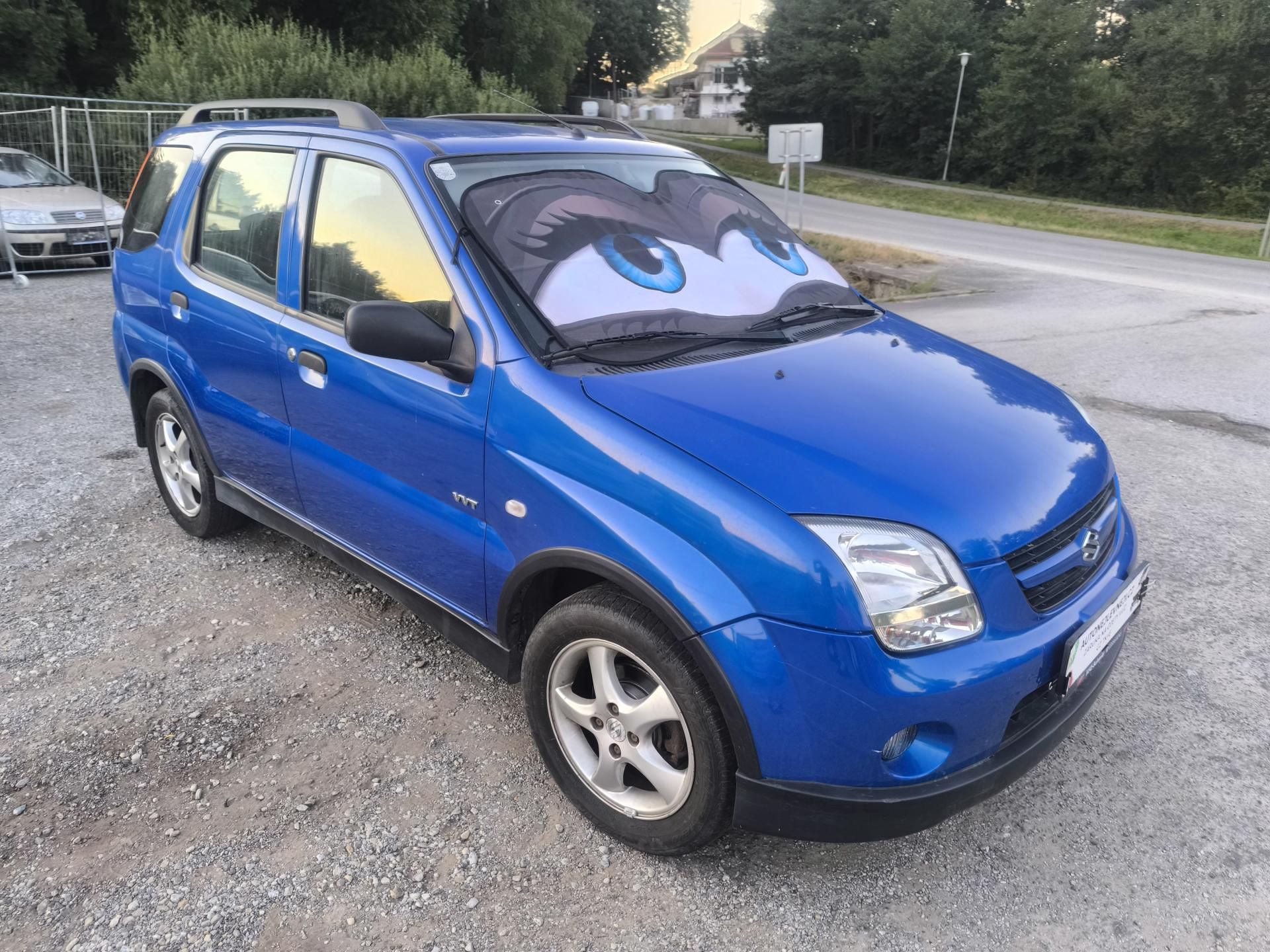 Suzuki Ignis, 60KM,KRÁSNÝ,4X4,SERVIS,1MAJ64L