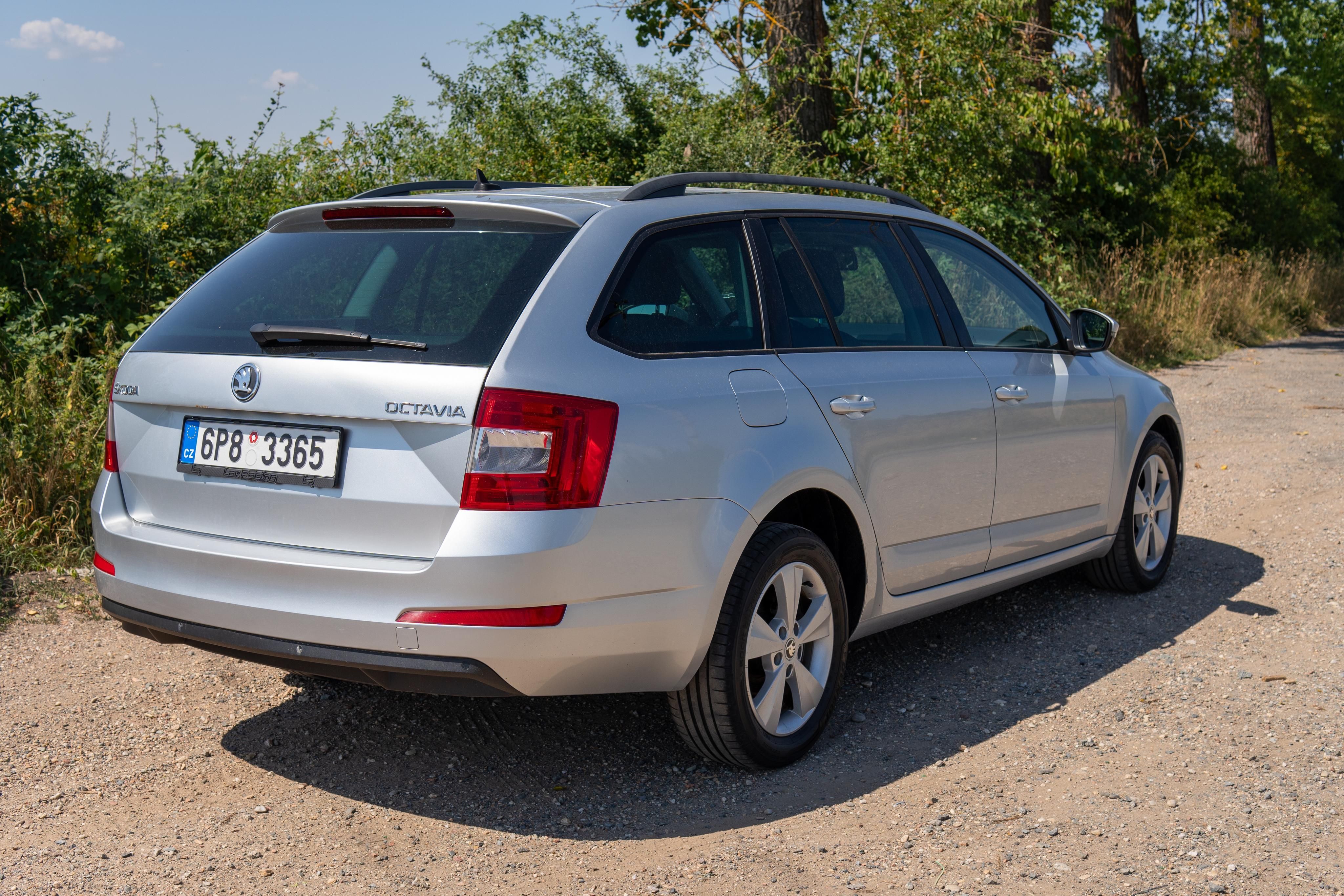 Škoda Octavia, Škoda Octavia III 2.0 TDI - fotka 6
