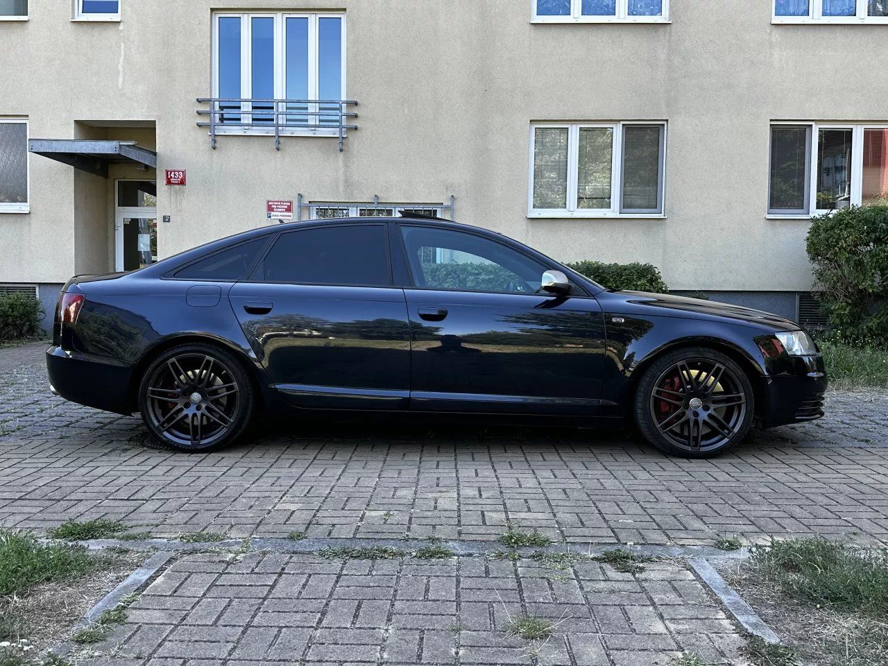Audi S6, 5.2 FSI V10 320 kW Quattro - fotka 4