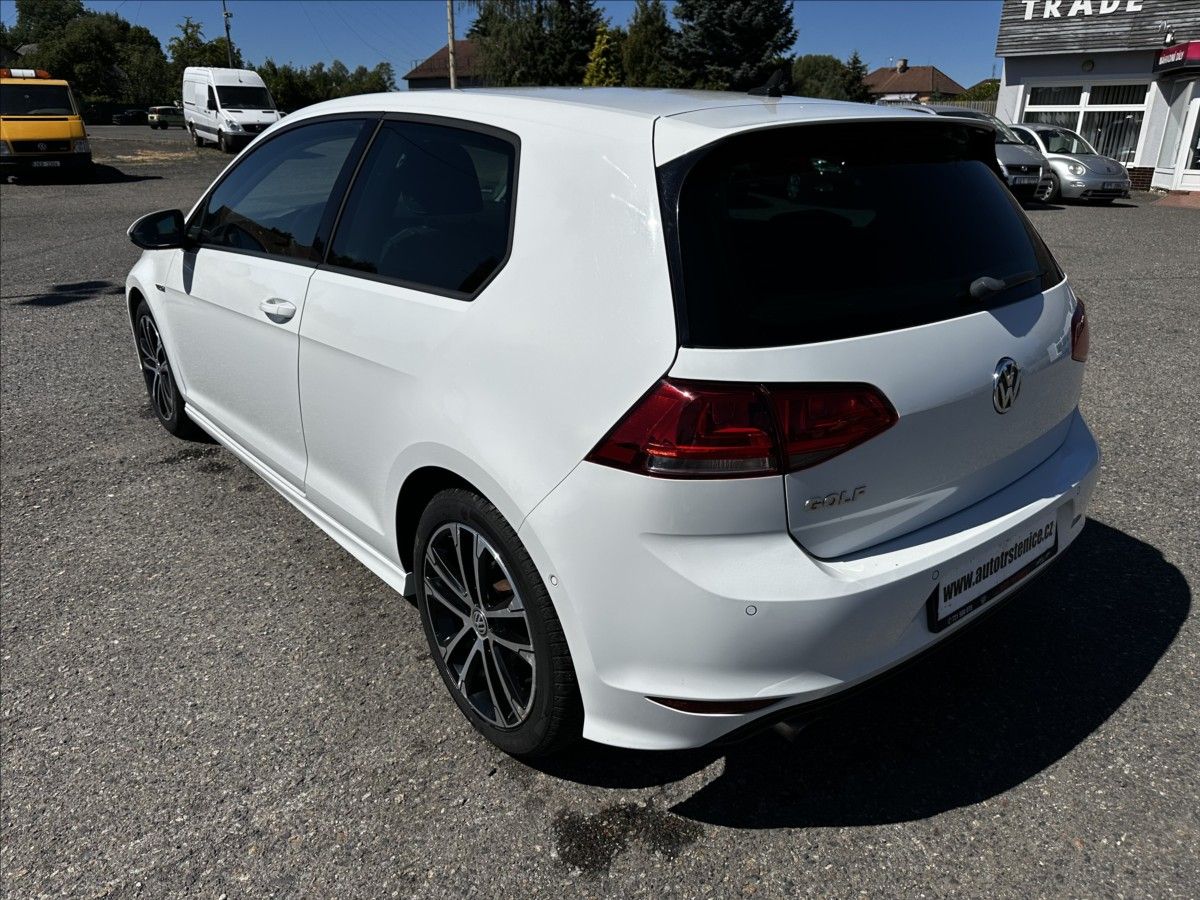 Volkswagen Golf, 1,2 TSI-CUP-RLINE-PO SERVISE - fotka 3