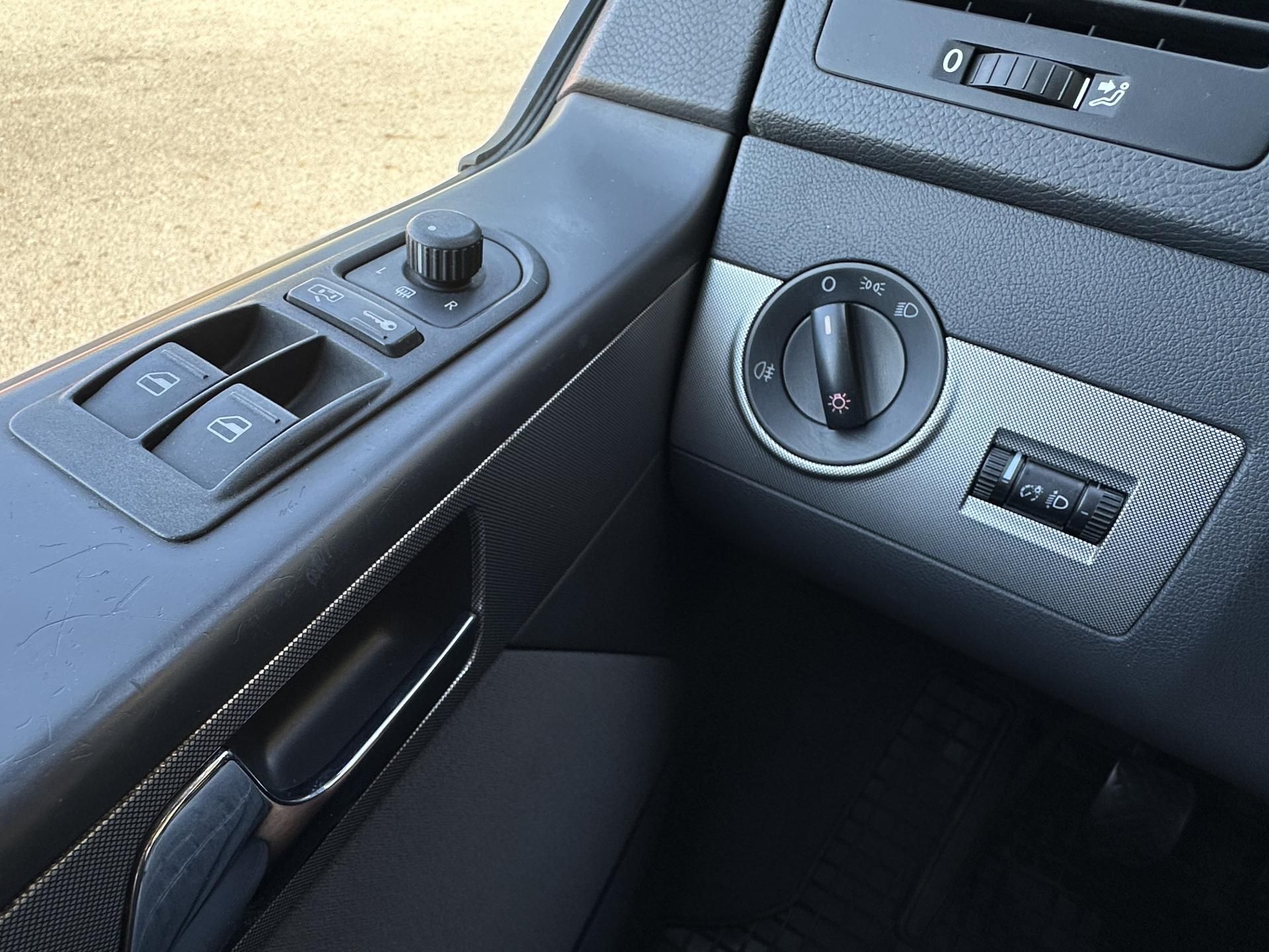 Volkswagen Transporter, MULTIVAN 1.9TDI/75kW *ČR*1.Maj - fotka 5