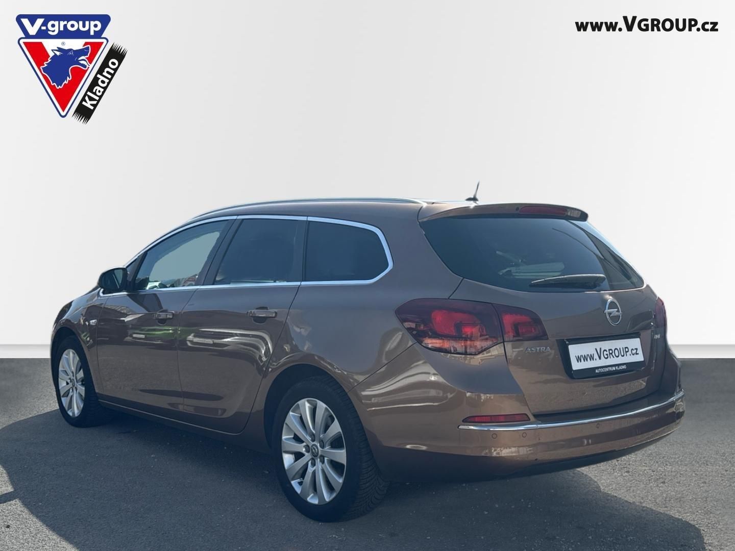 Opel Astra, 1.6 CDTi 100kW Enjoy ST S/S - fotka 3